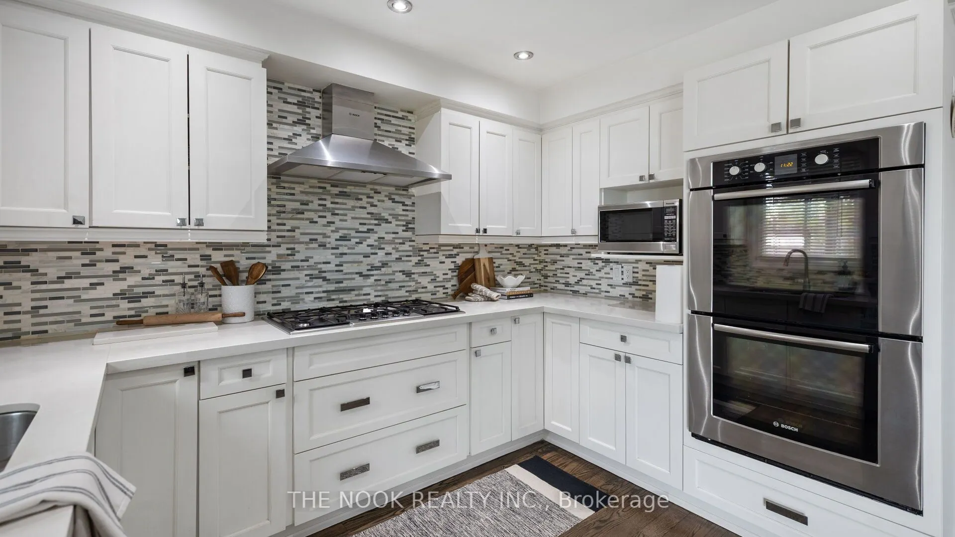 938 Wetherby Lane