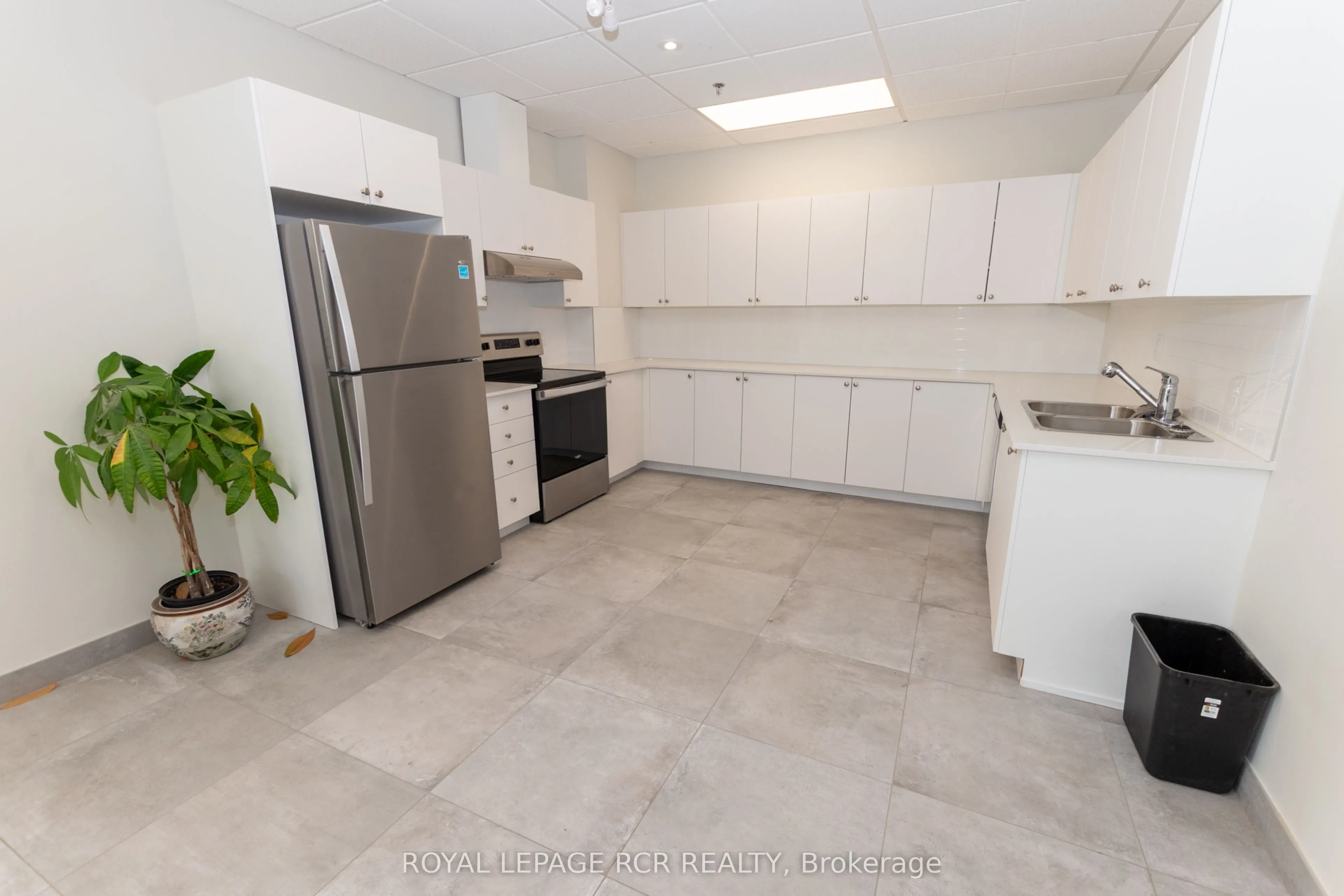 310 Broadway Avenue #309