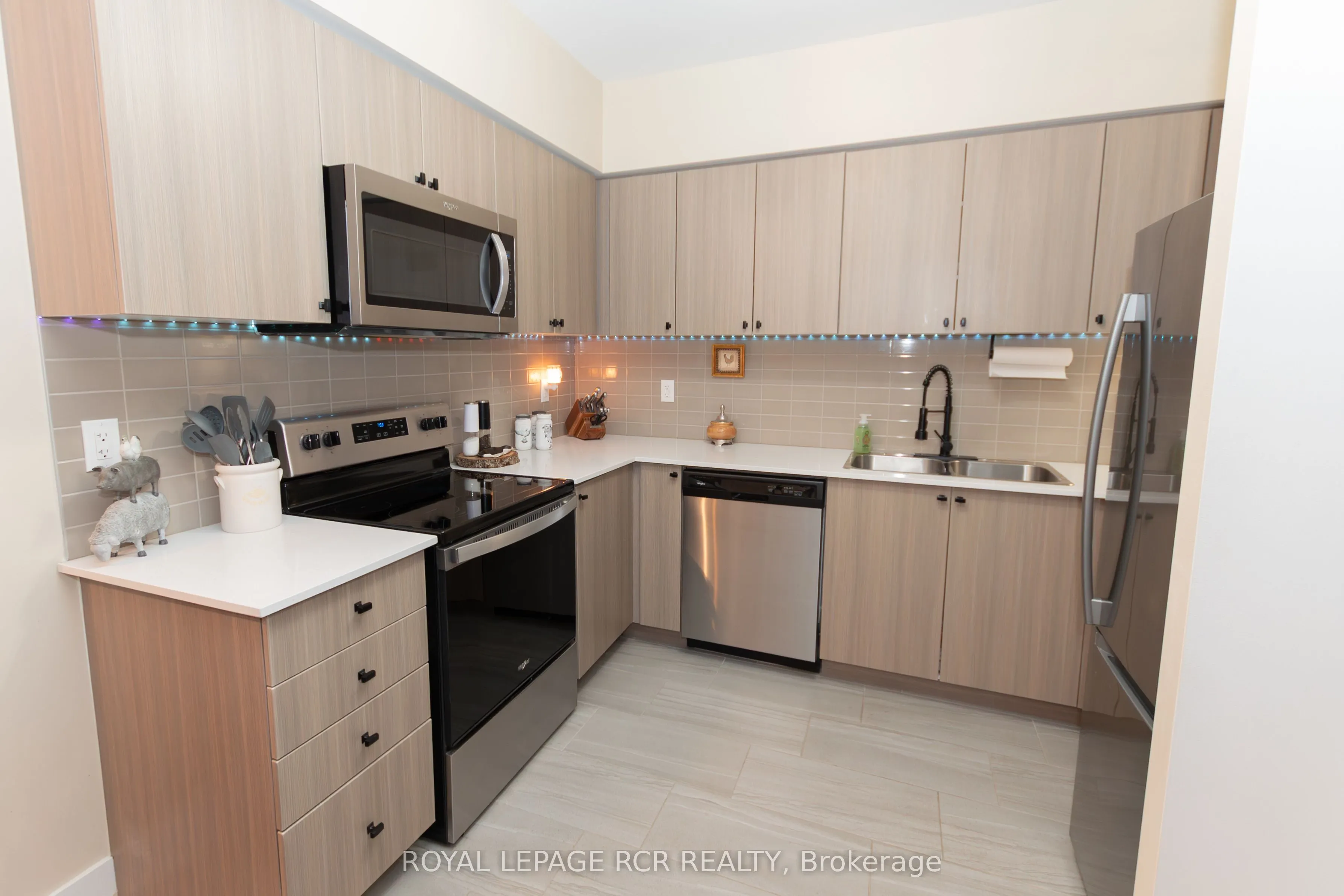 310 Broadway Avenue #309