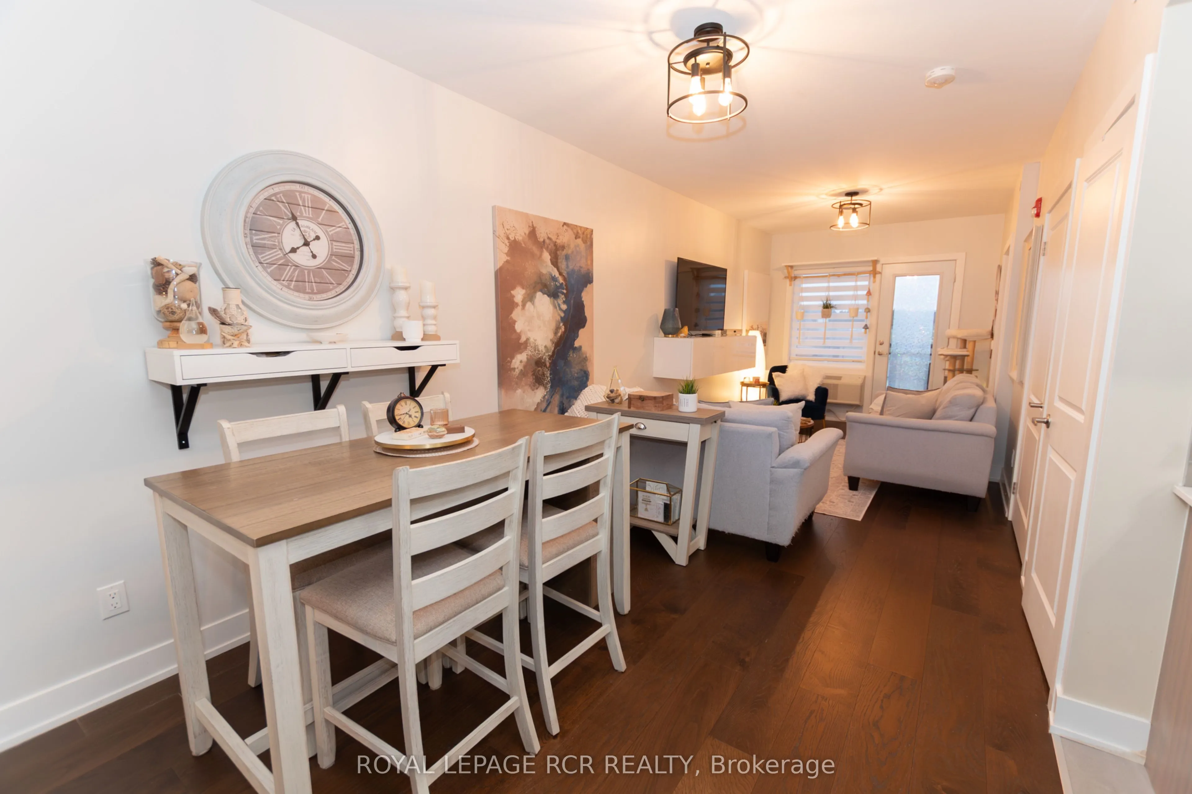 310 Broadway Avenue #309