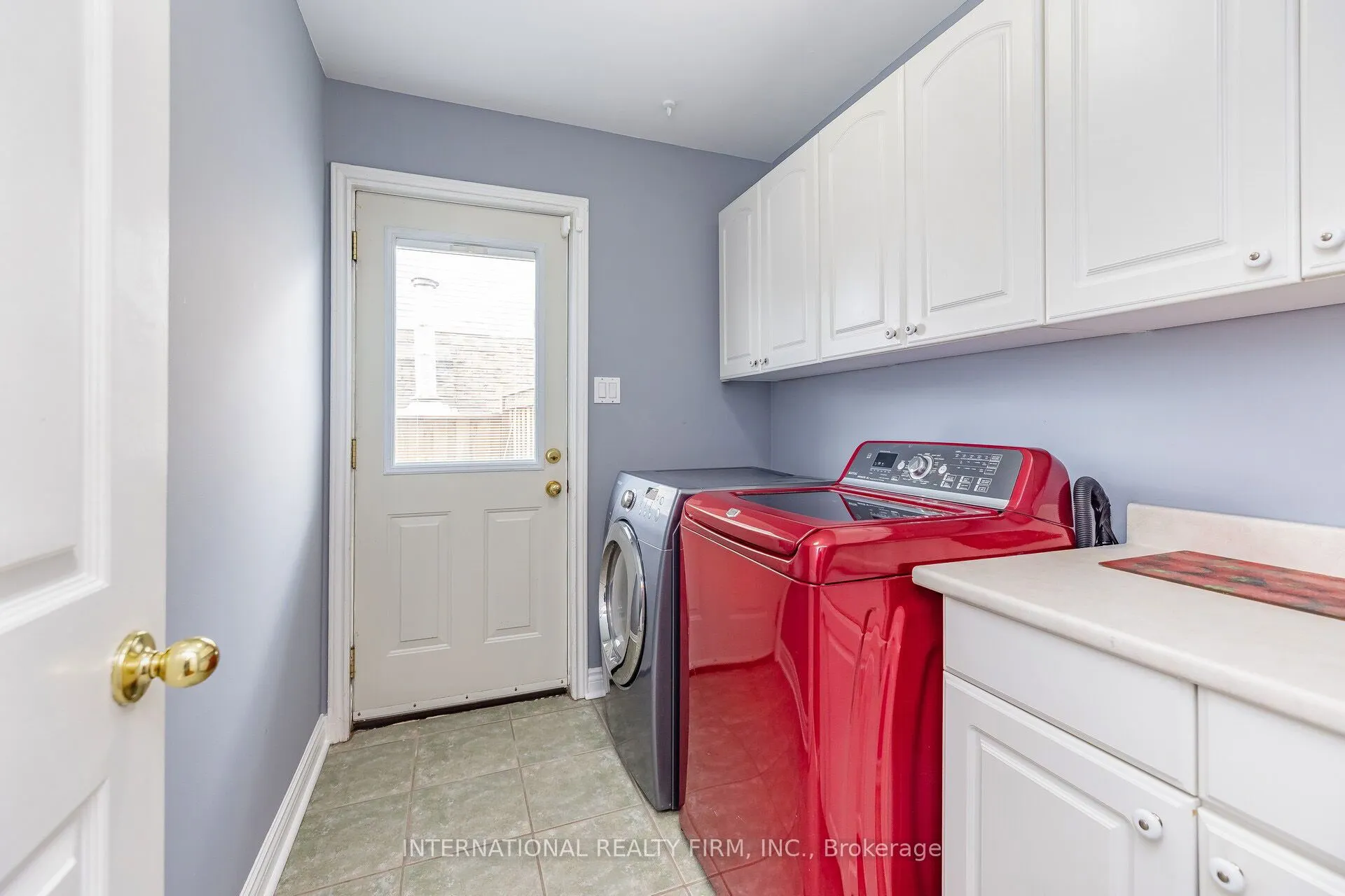 1236 Fleet Street