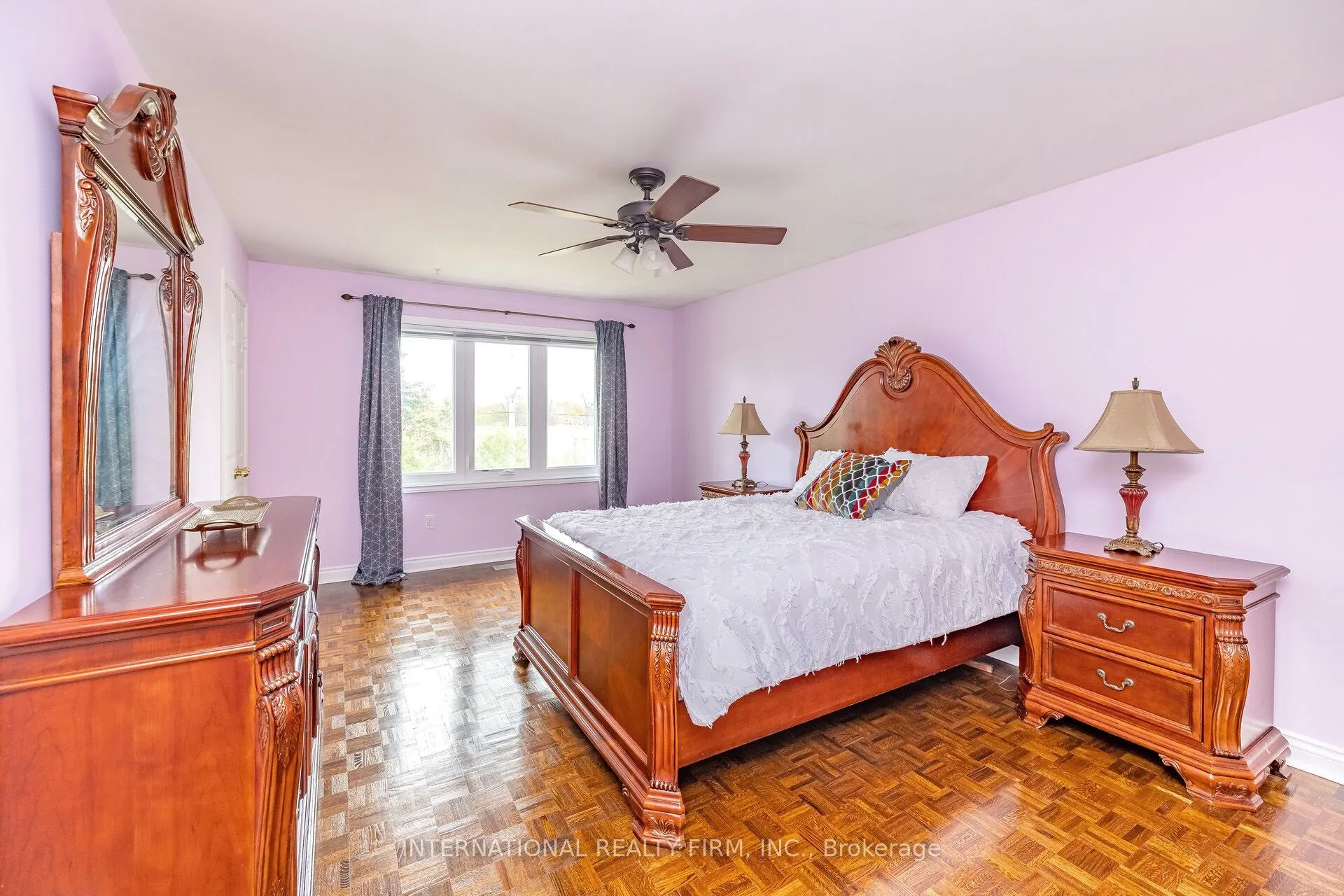 1236 Fleet Street