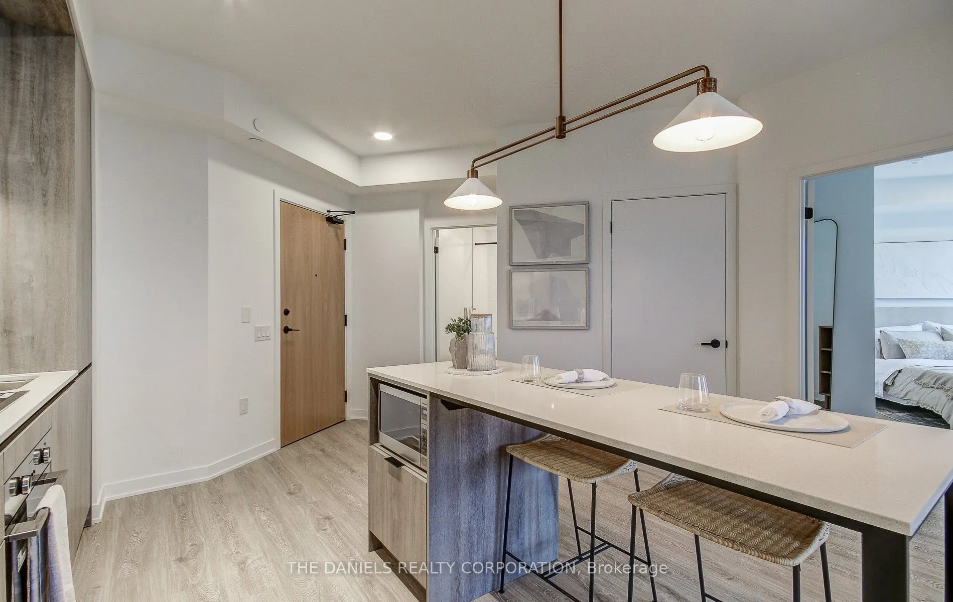 2495 Eglinton Avenue W #1206
