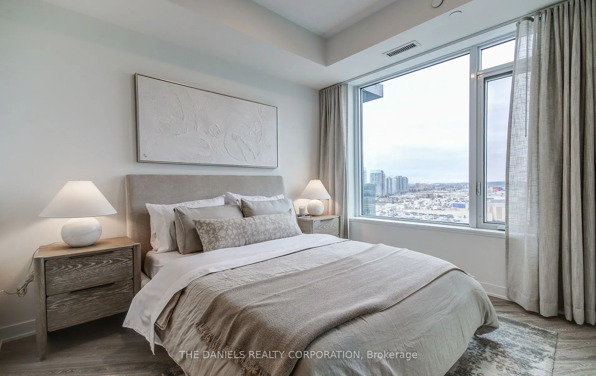 2495 Eglinton Avenue W #1206