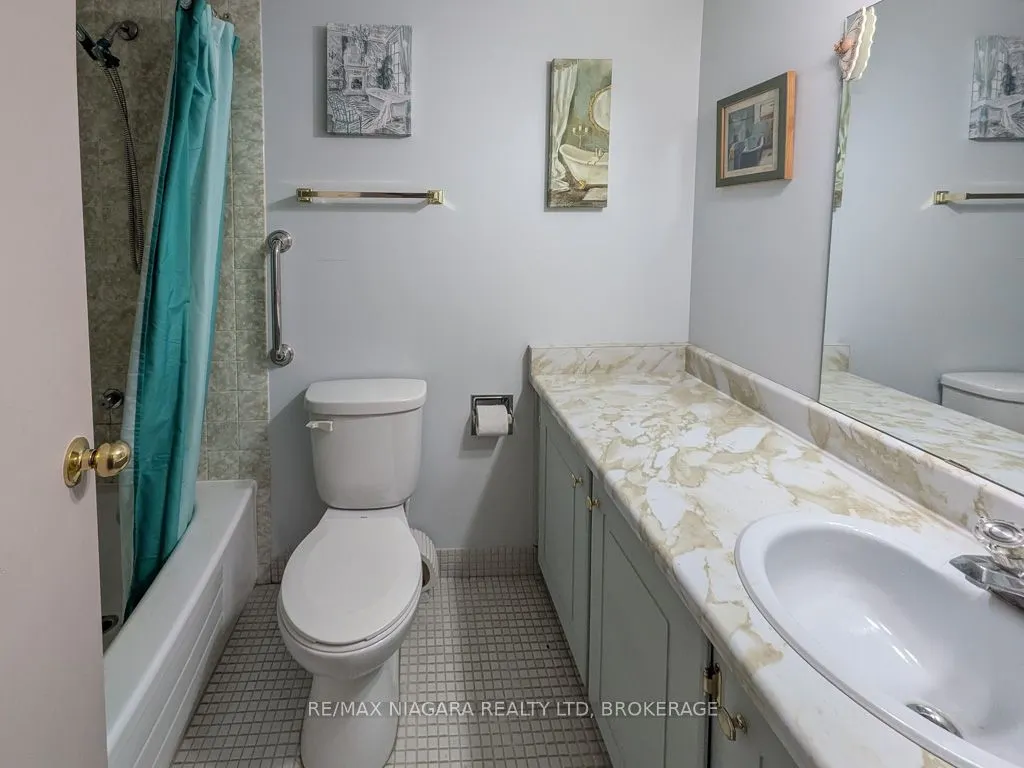 3170 Kirwin Avenue #301
