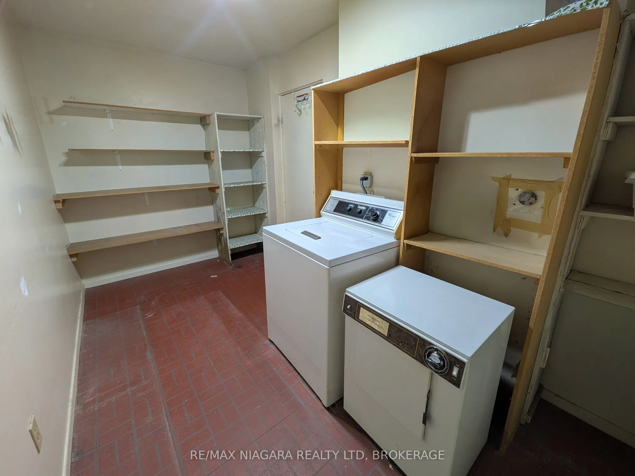 3170 Kirwin Avenue #301