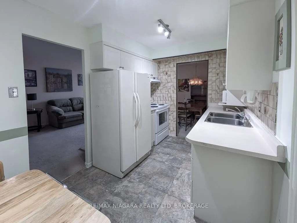 3170 Kirwin Avenue #301
