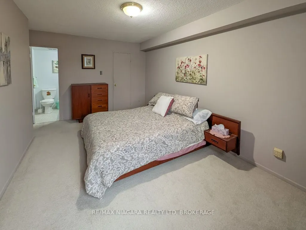 3170 Kirwin Avenue #301