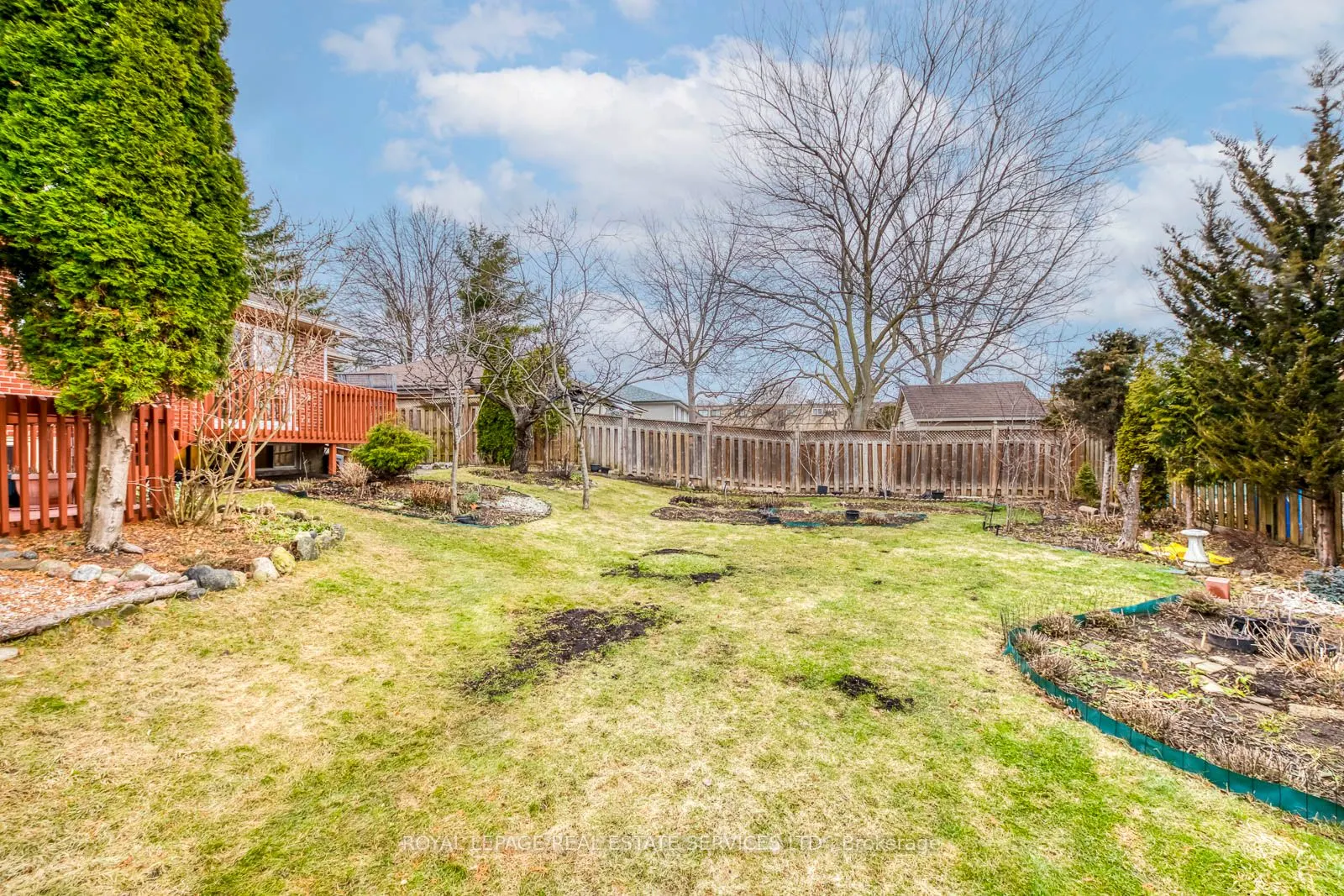 1607 Ewald Road