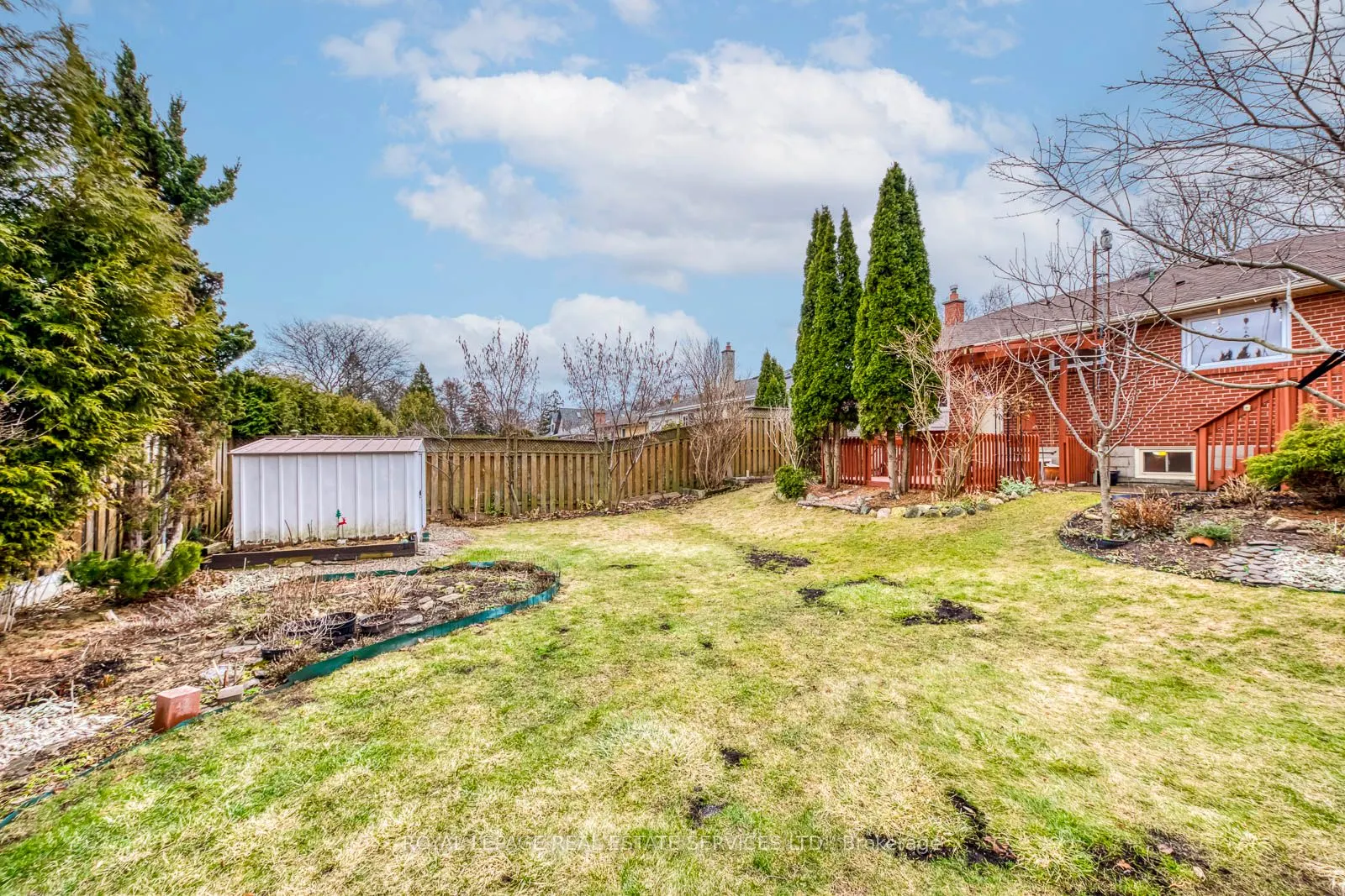 1607 Ewald Road