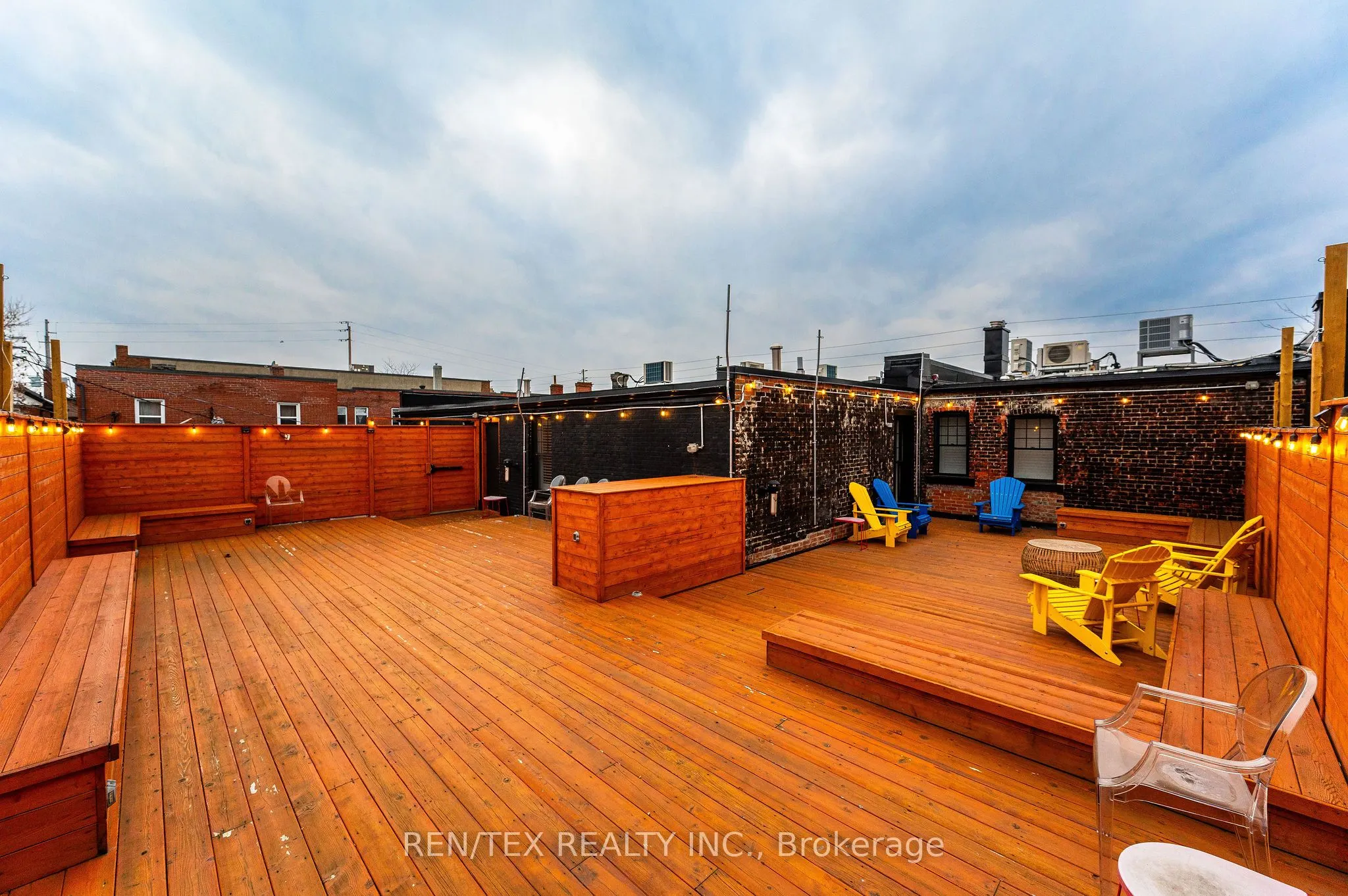 2847-53 Lake Shore Boulevard W