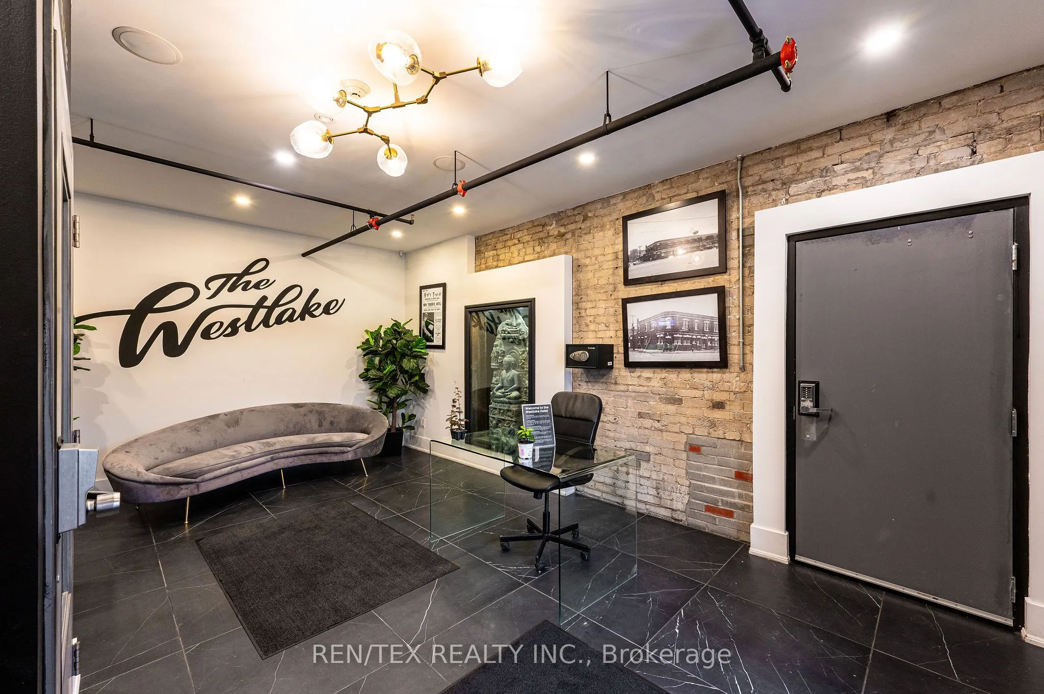 2847-53 Lake Shore Boulevard W