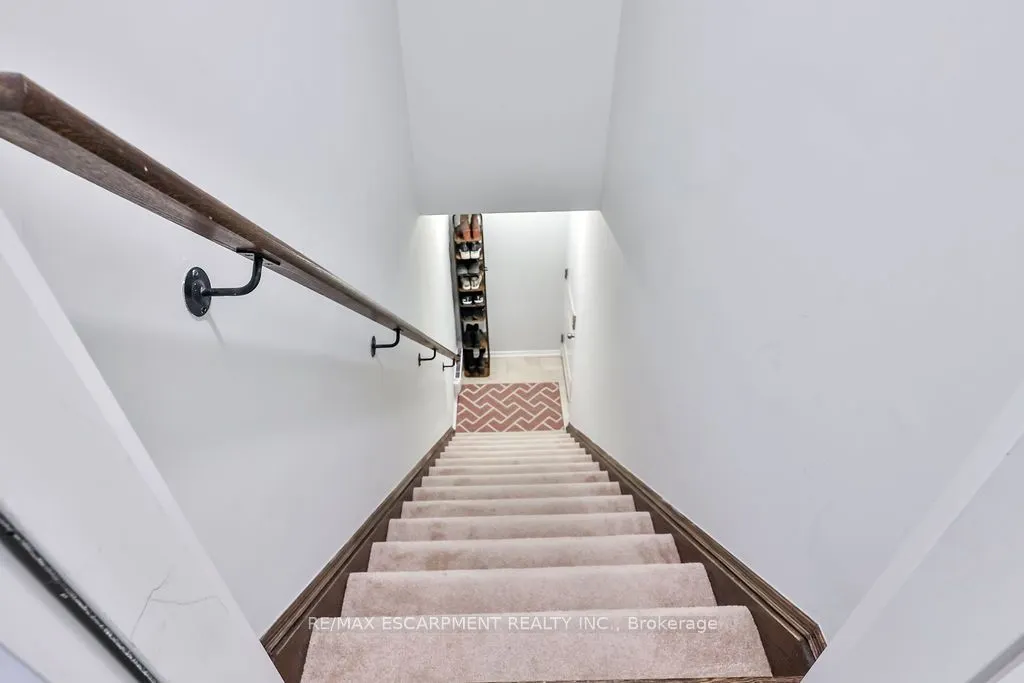 2480 Post Road #14