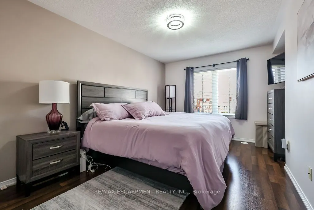 2480 Post Road #14