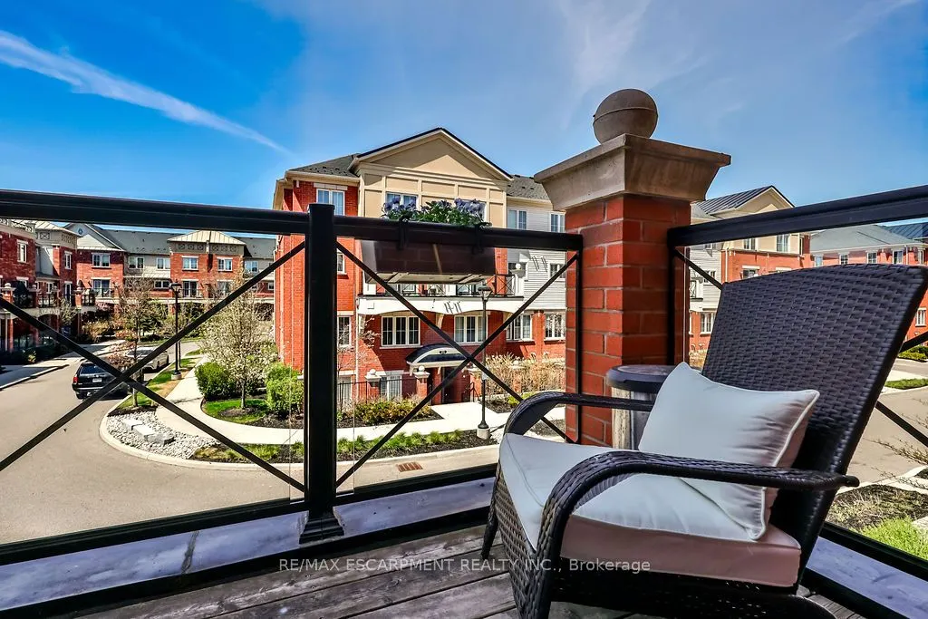 2480 Post Road #14