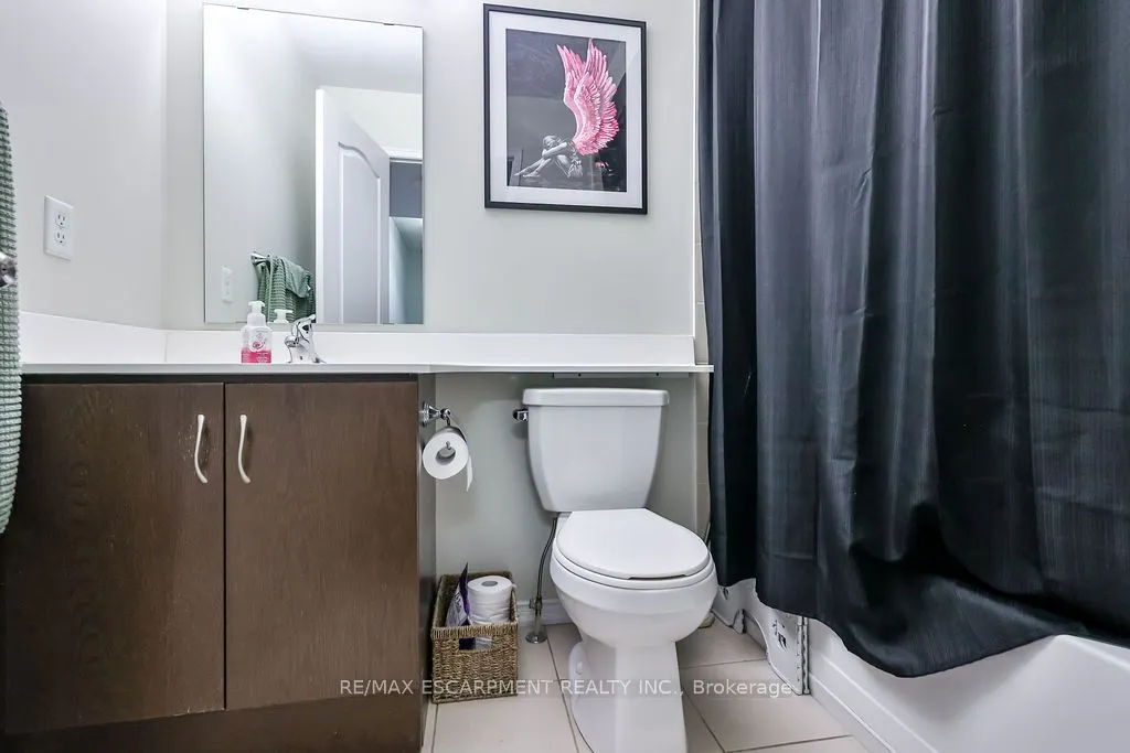 2480 Post Road #14