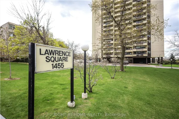 1455 Lawrence Avenue W