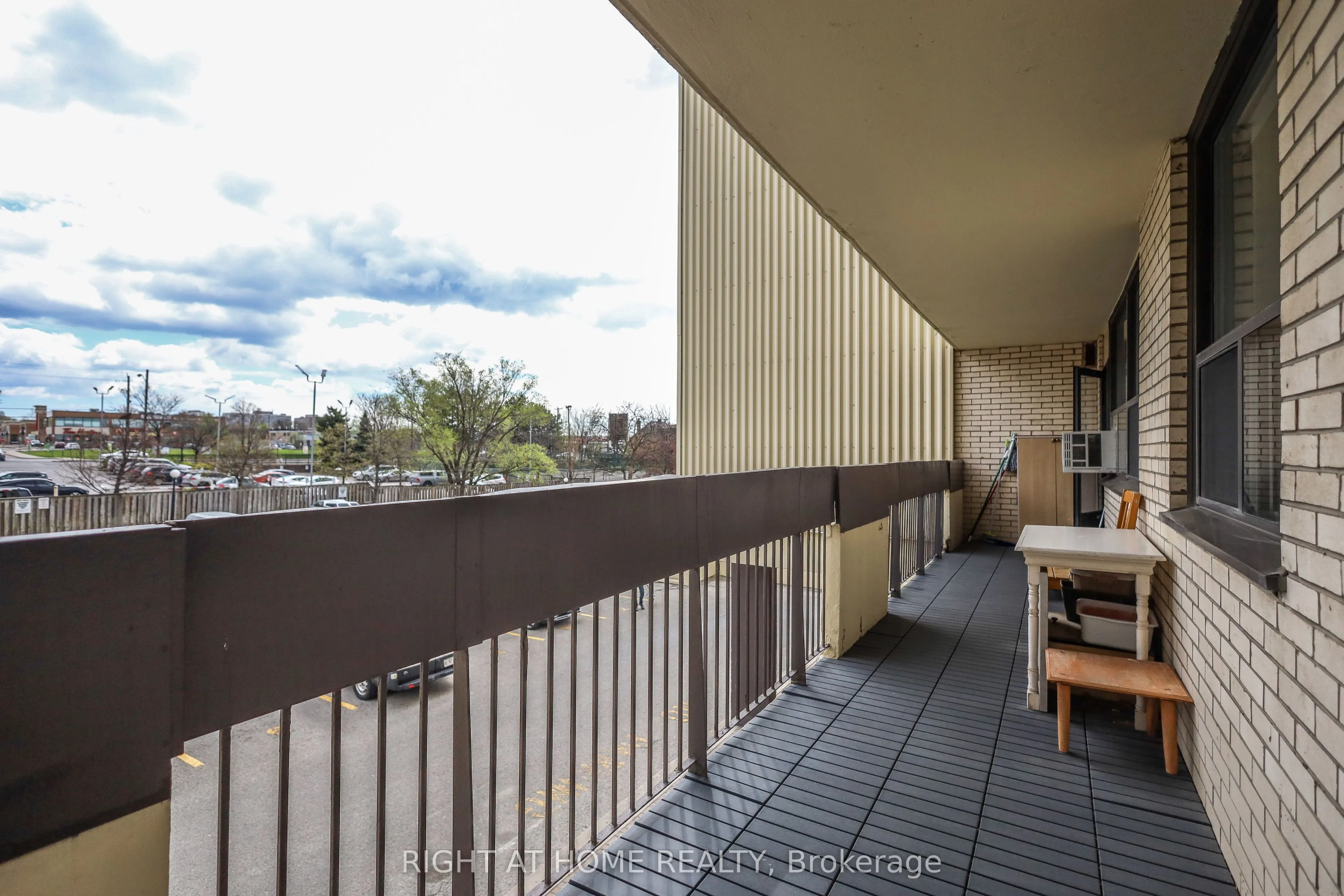 1455 Lawrence Avenue W #207
