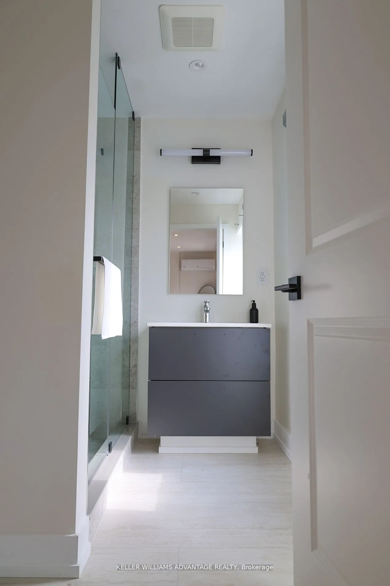 12 Batavia Avenue #Unit 3