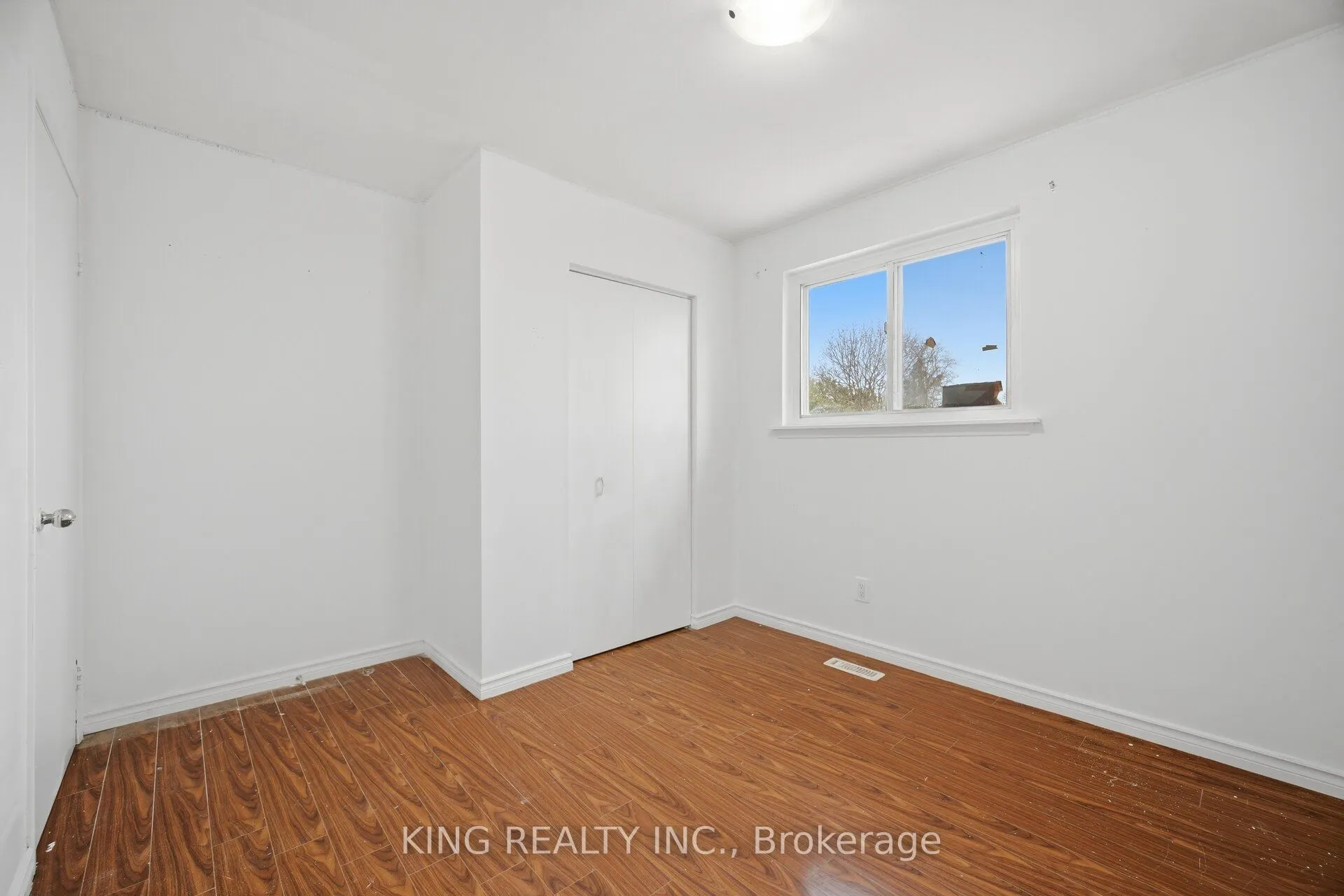 42 Flamingo Crescent