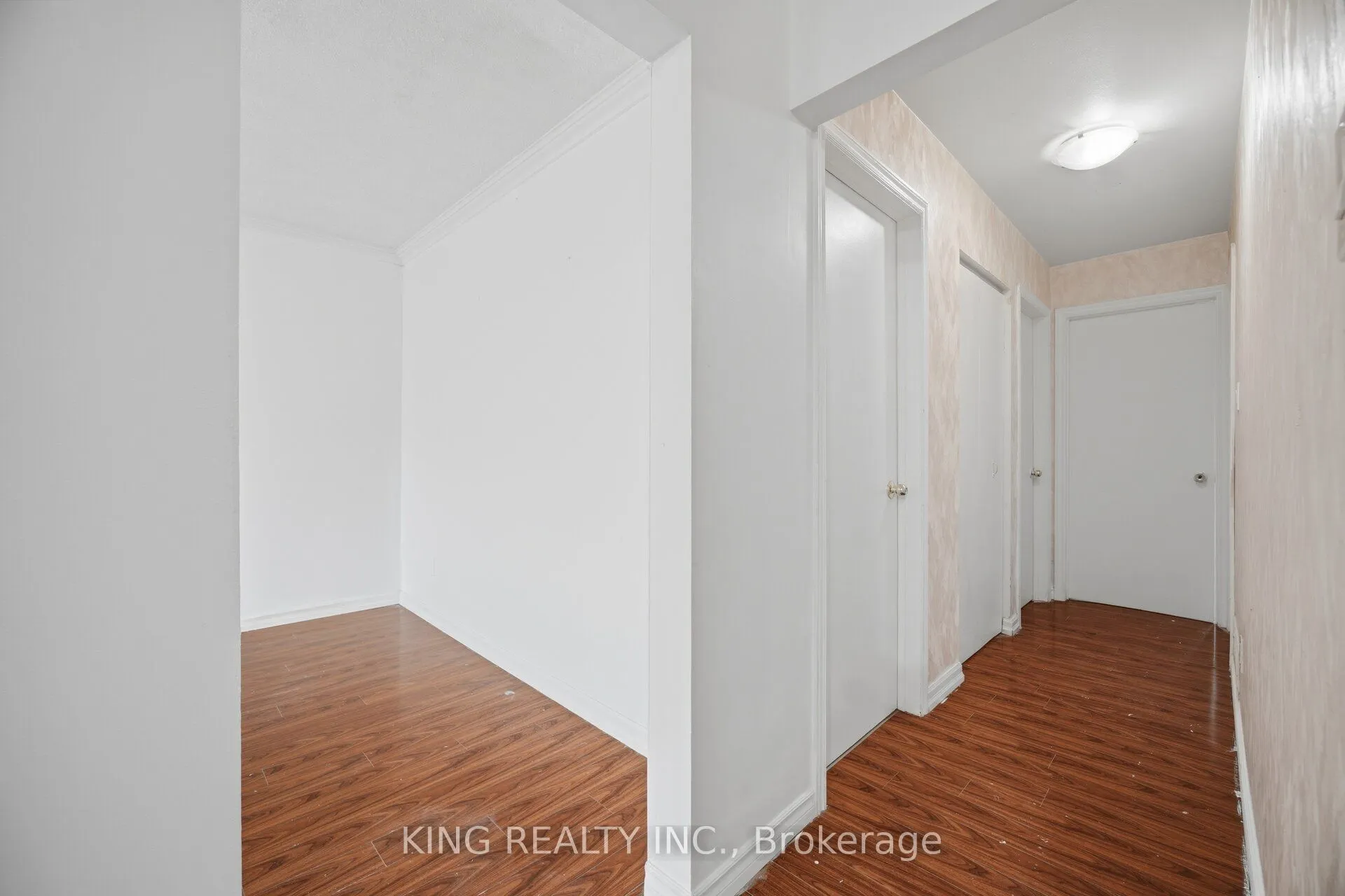 42 Flamingo Crescent