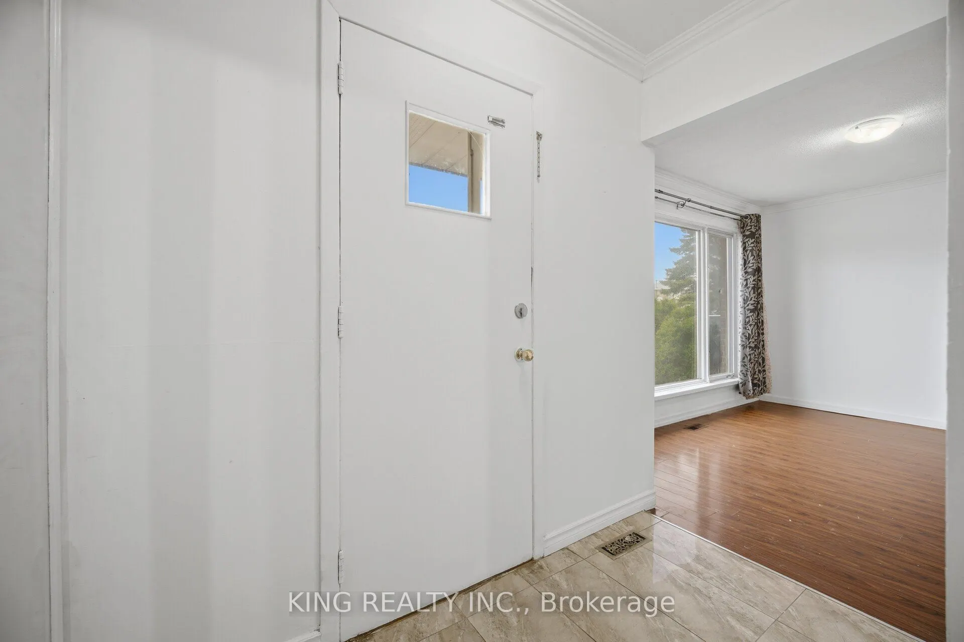 42 Flamingo Crescent