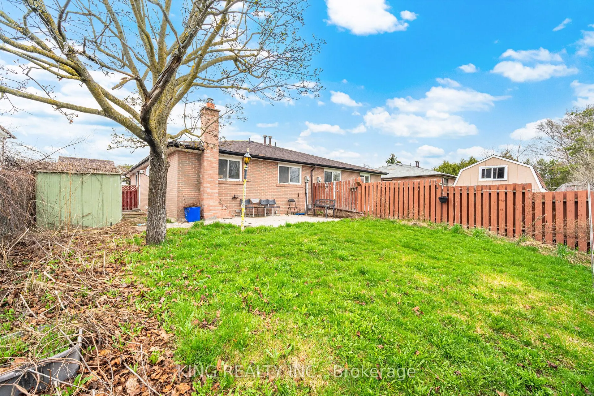 42 Flamingo Crescent