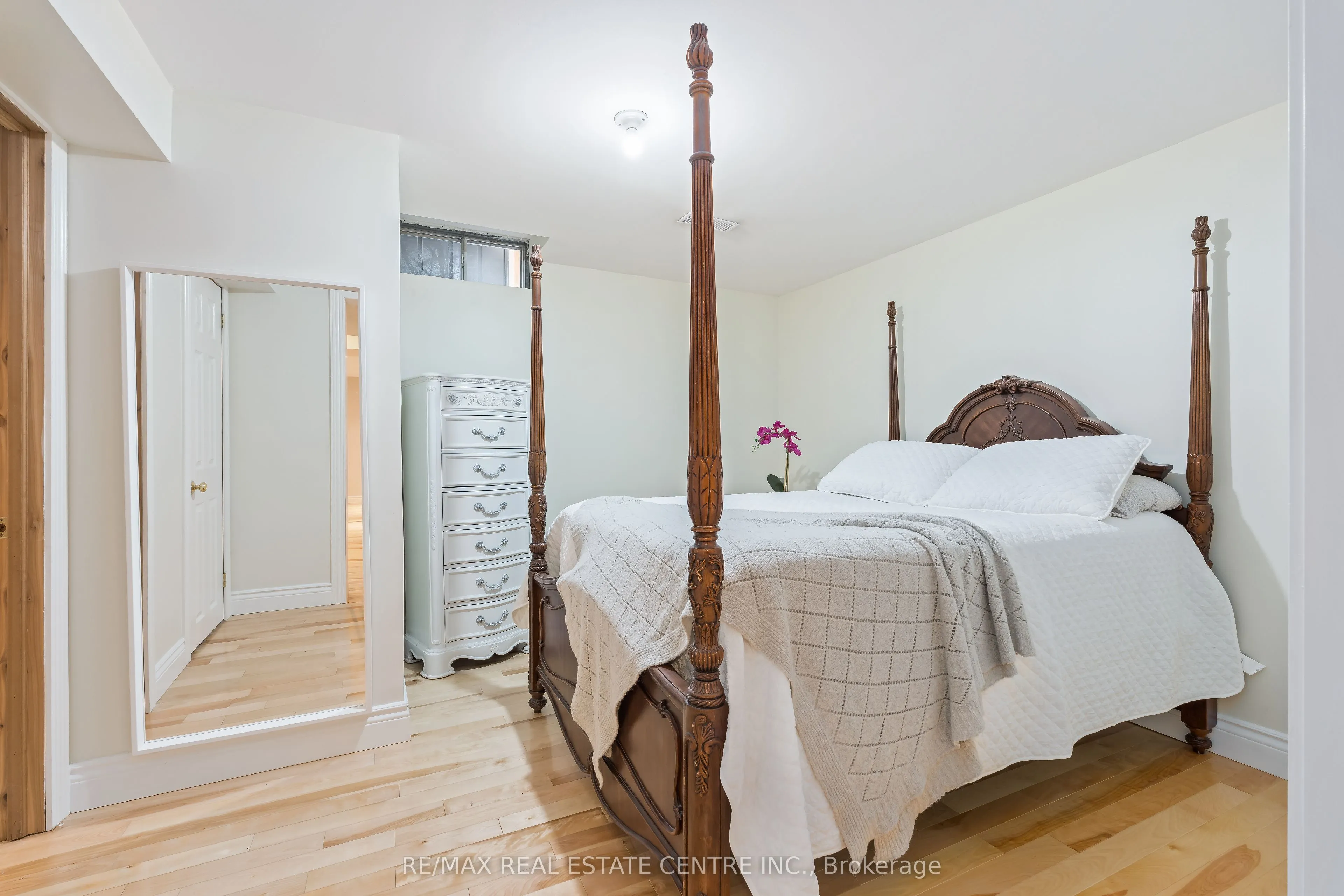 20 Nixon Crescent