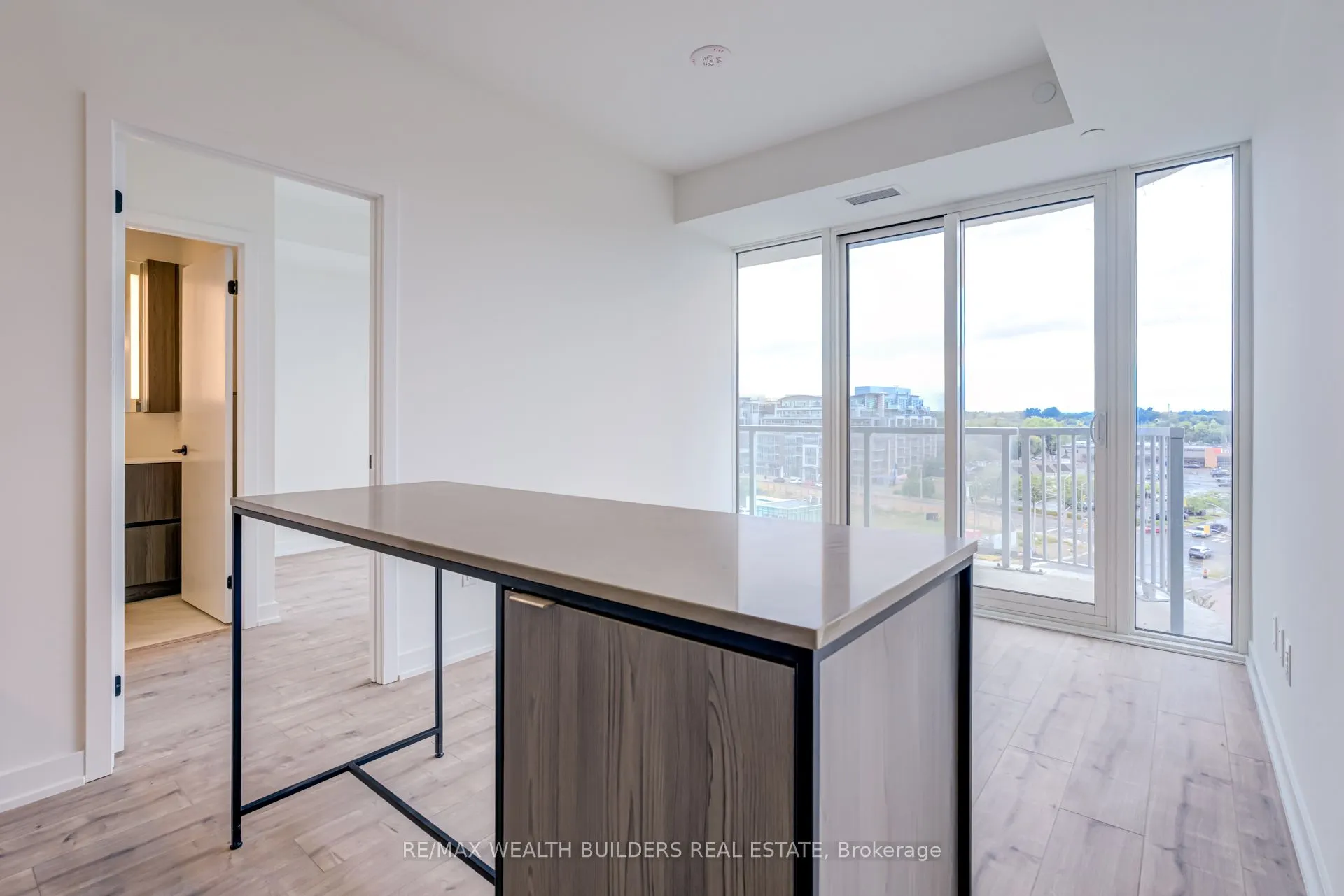 220 Missinnihe Way #714