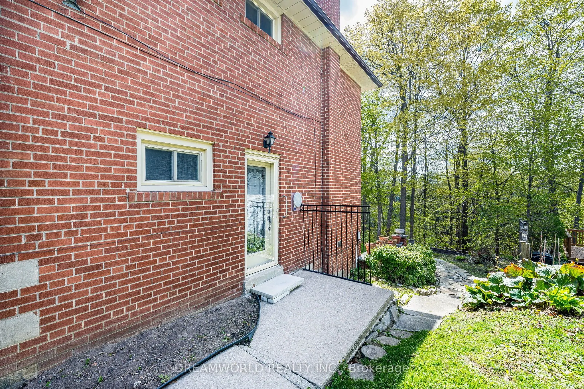 169 Grandravine Drive