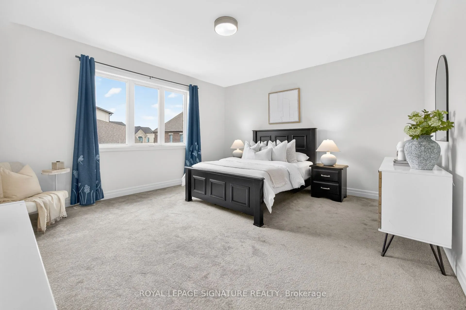 1493 Ford Strathy Crescent