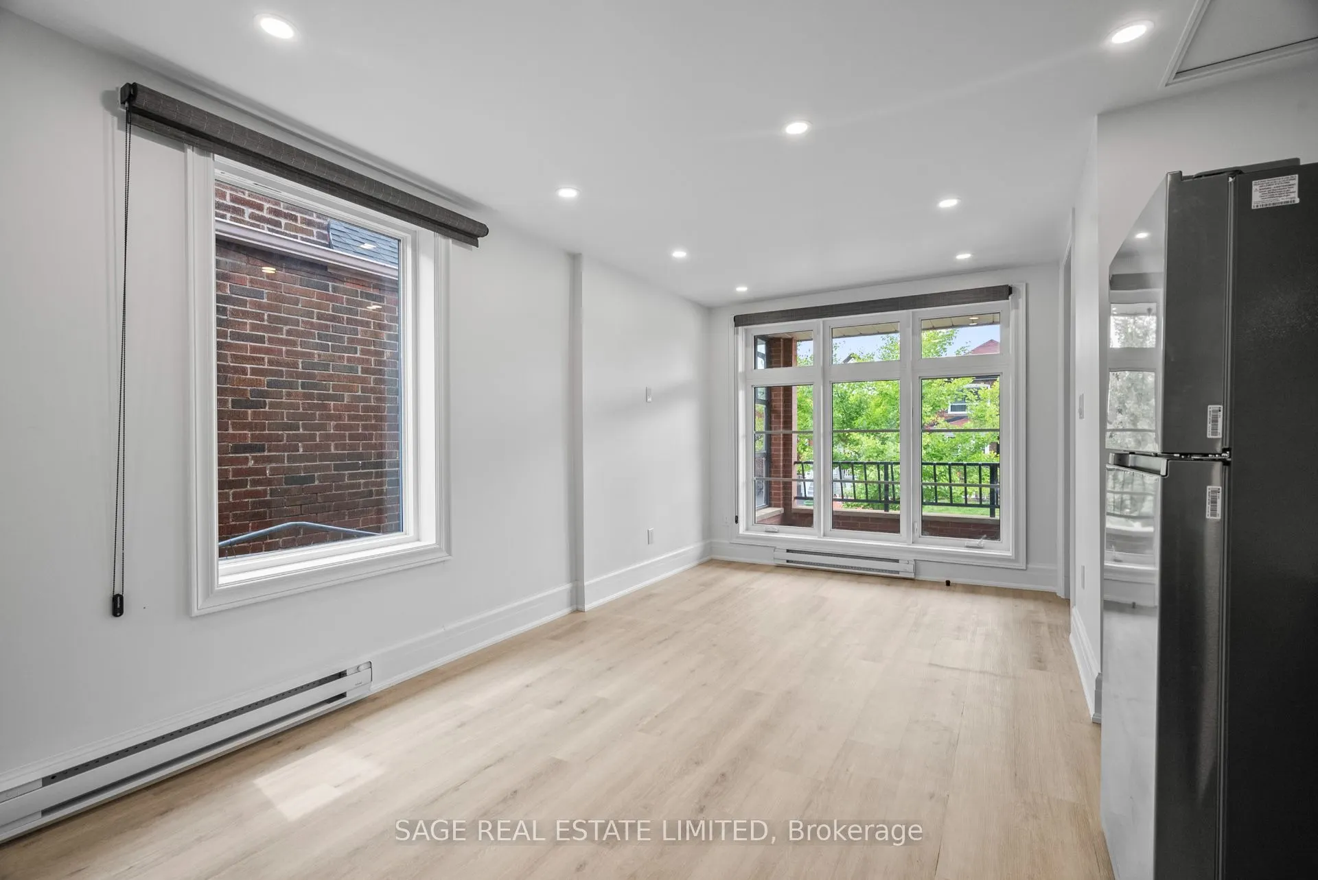 25 Chamberlain Avenue