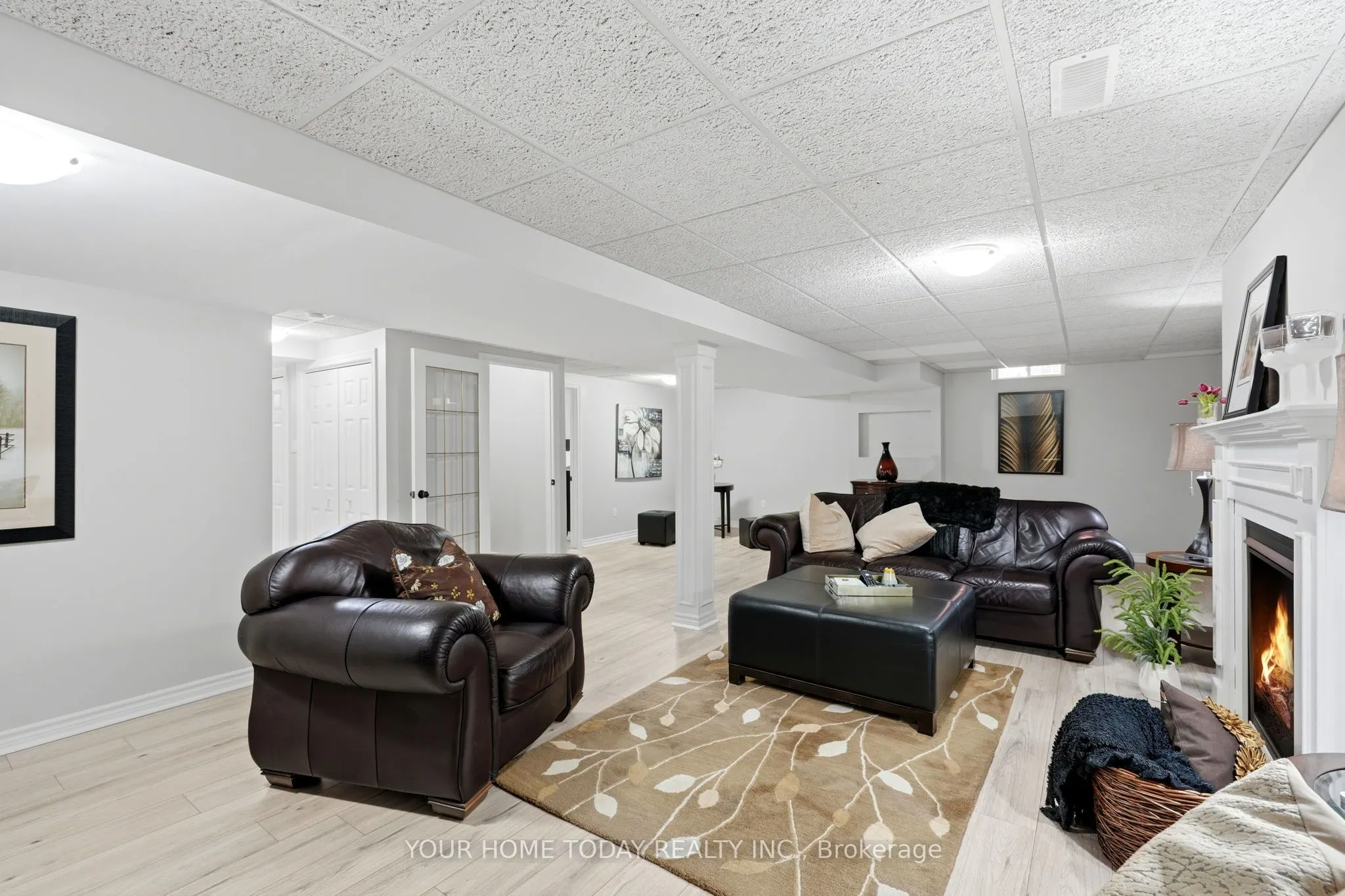 96 Lauchlin Crescent