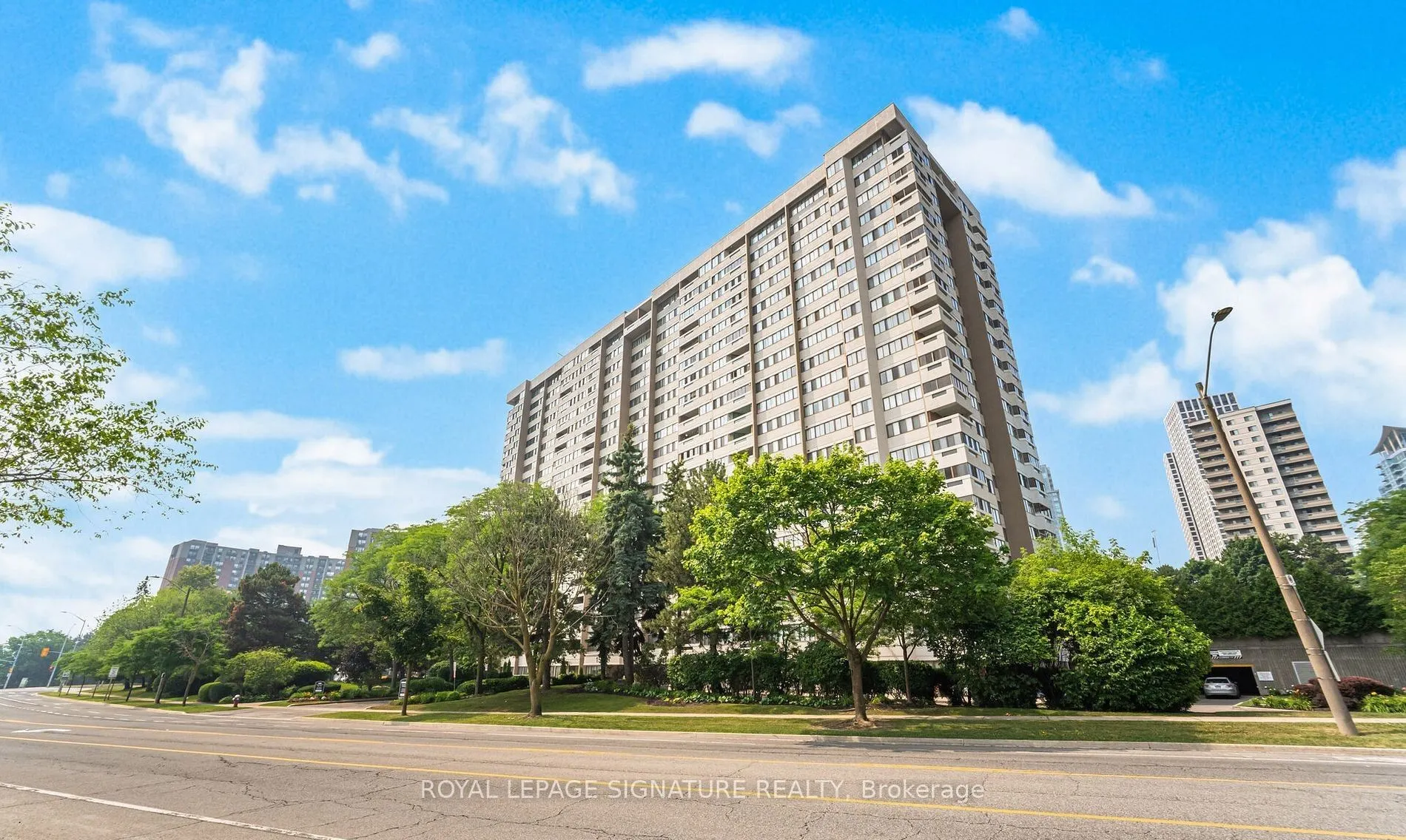 1580 Mississauga Valley Boulevard #906
