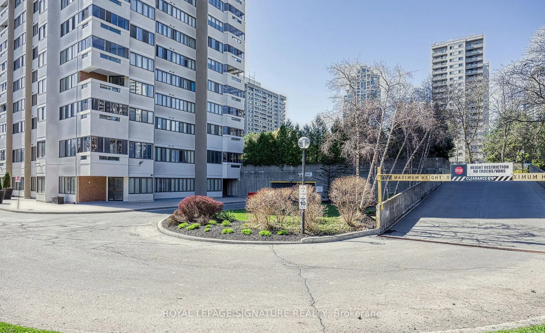1580 Mississauga Valley Boulevard #906