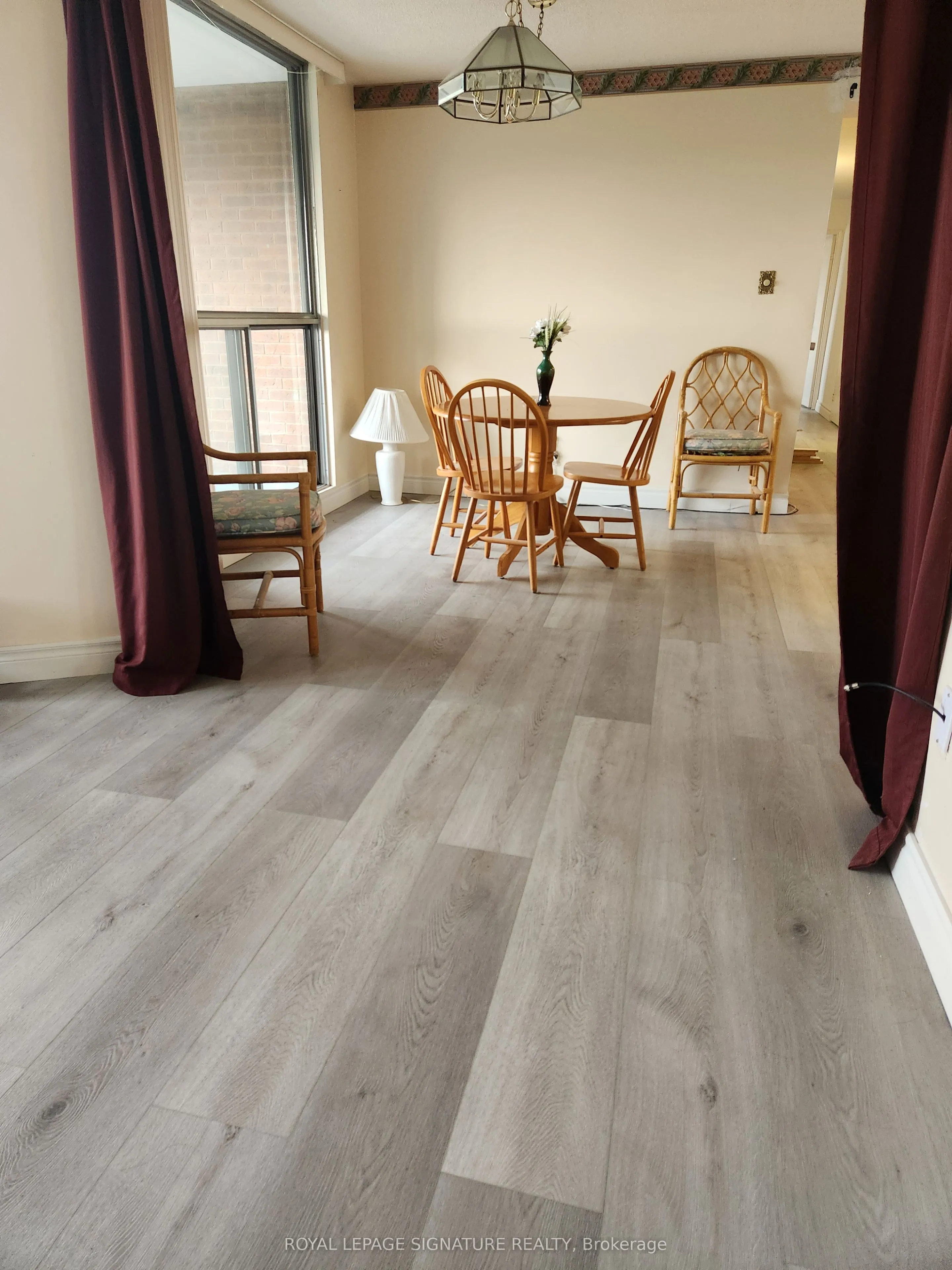 1580 Mississauga Valley Boulevard #906
