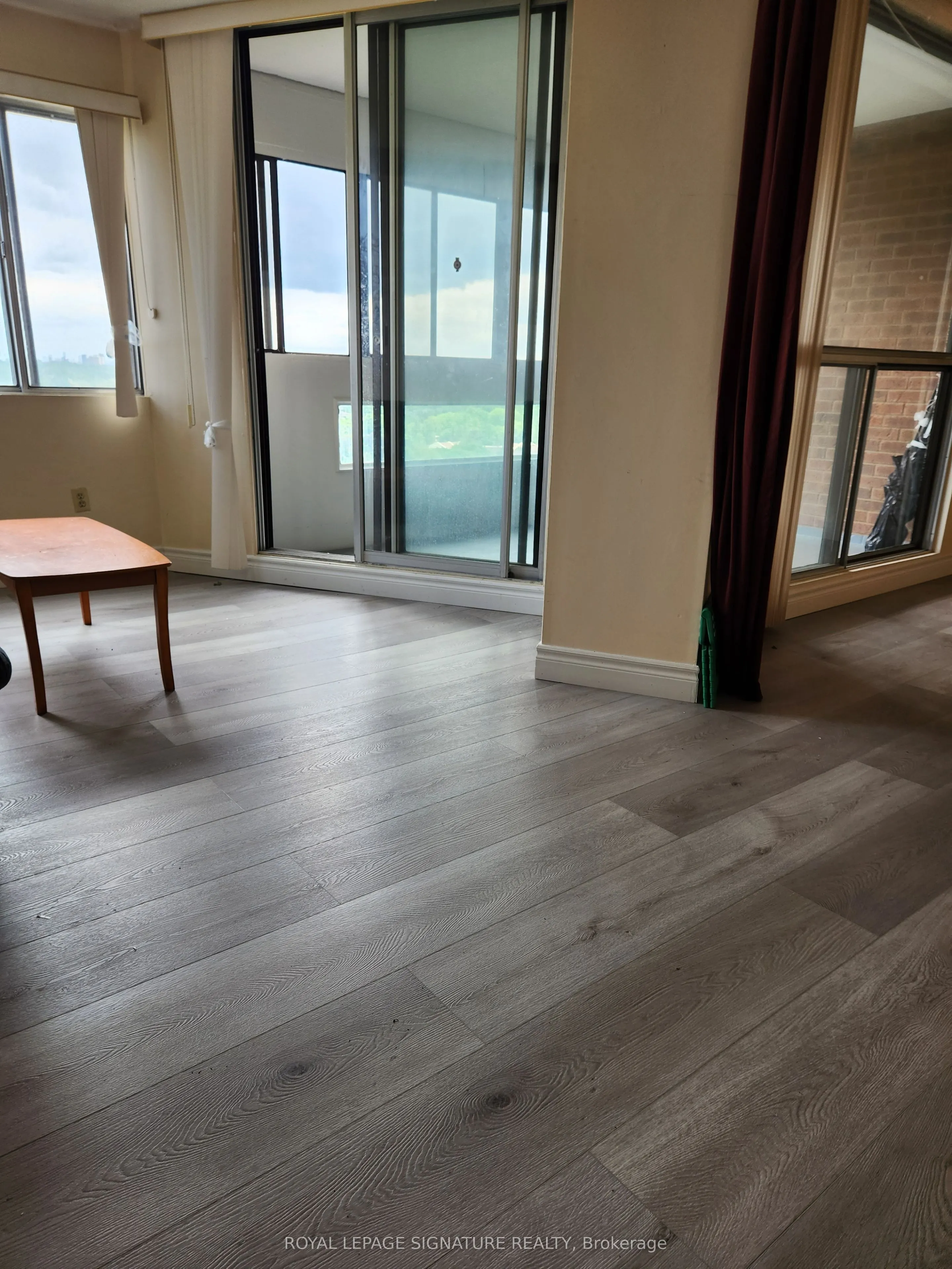 1580 Mississauga Valley Boulevard #906