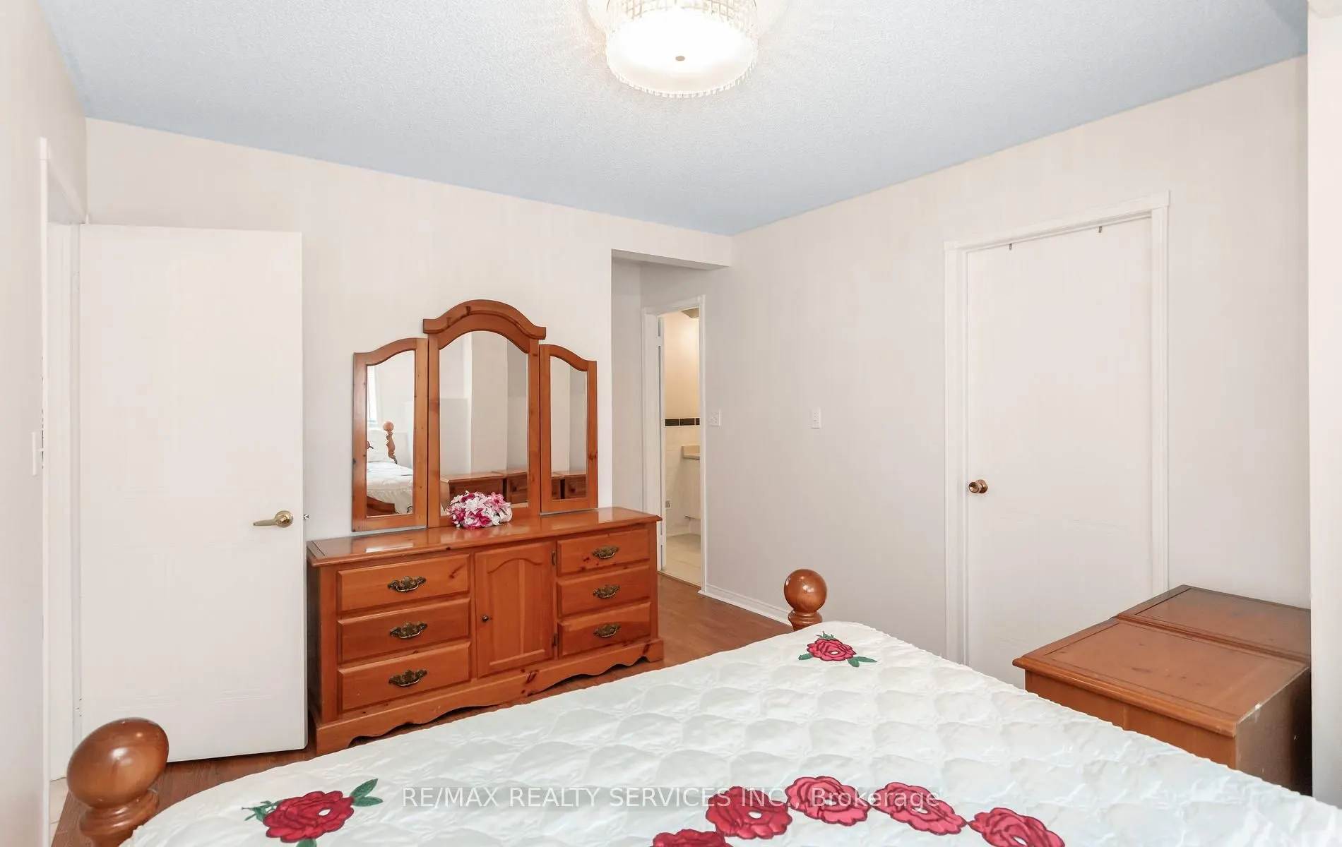 836 Avocado Crescent