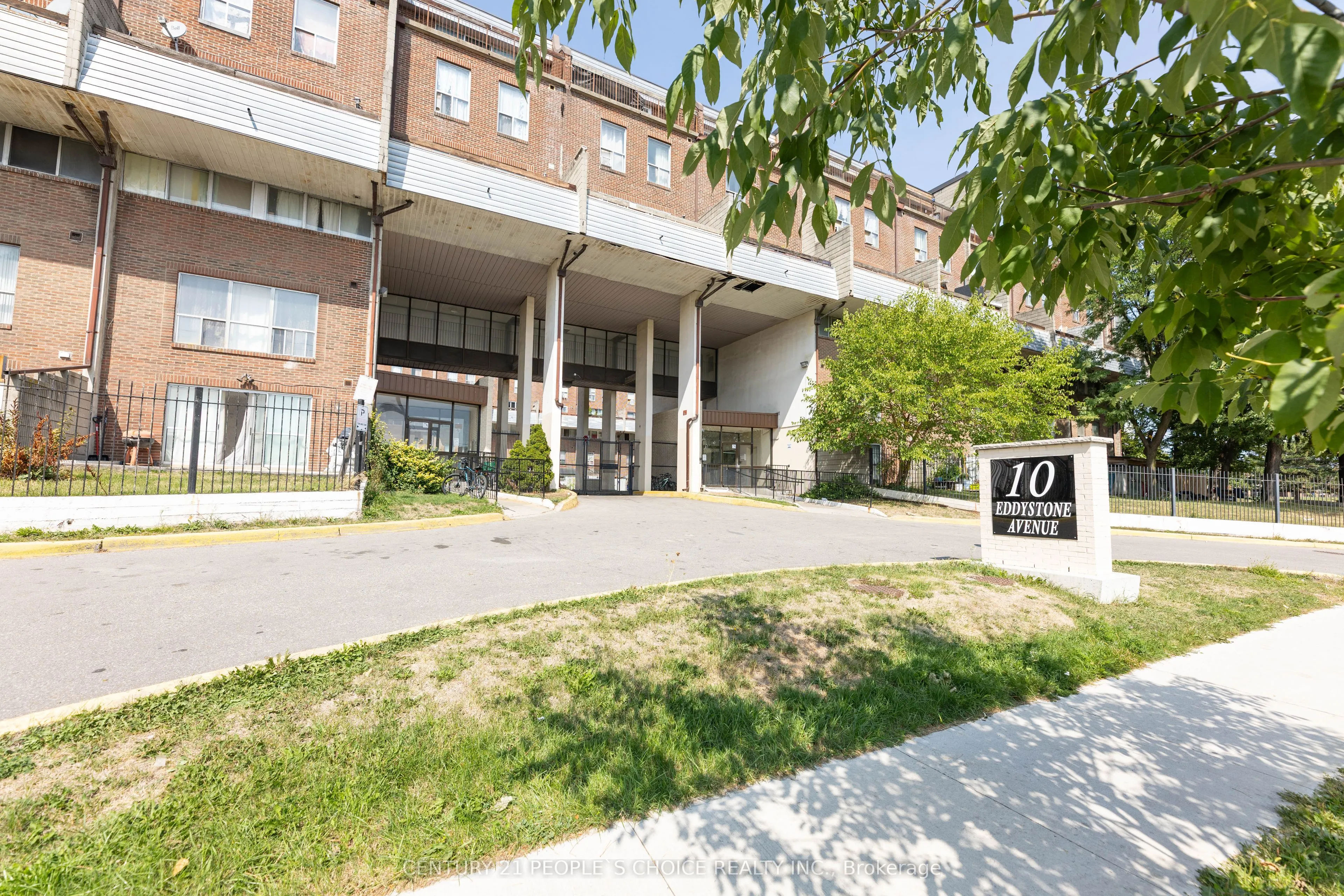 10 Eddystone Avenue #116