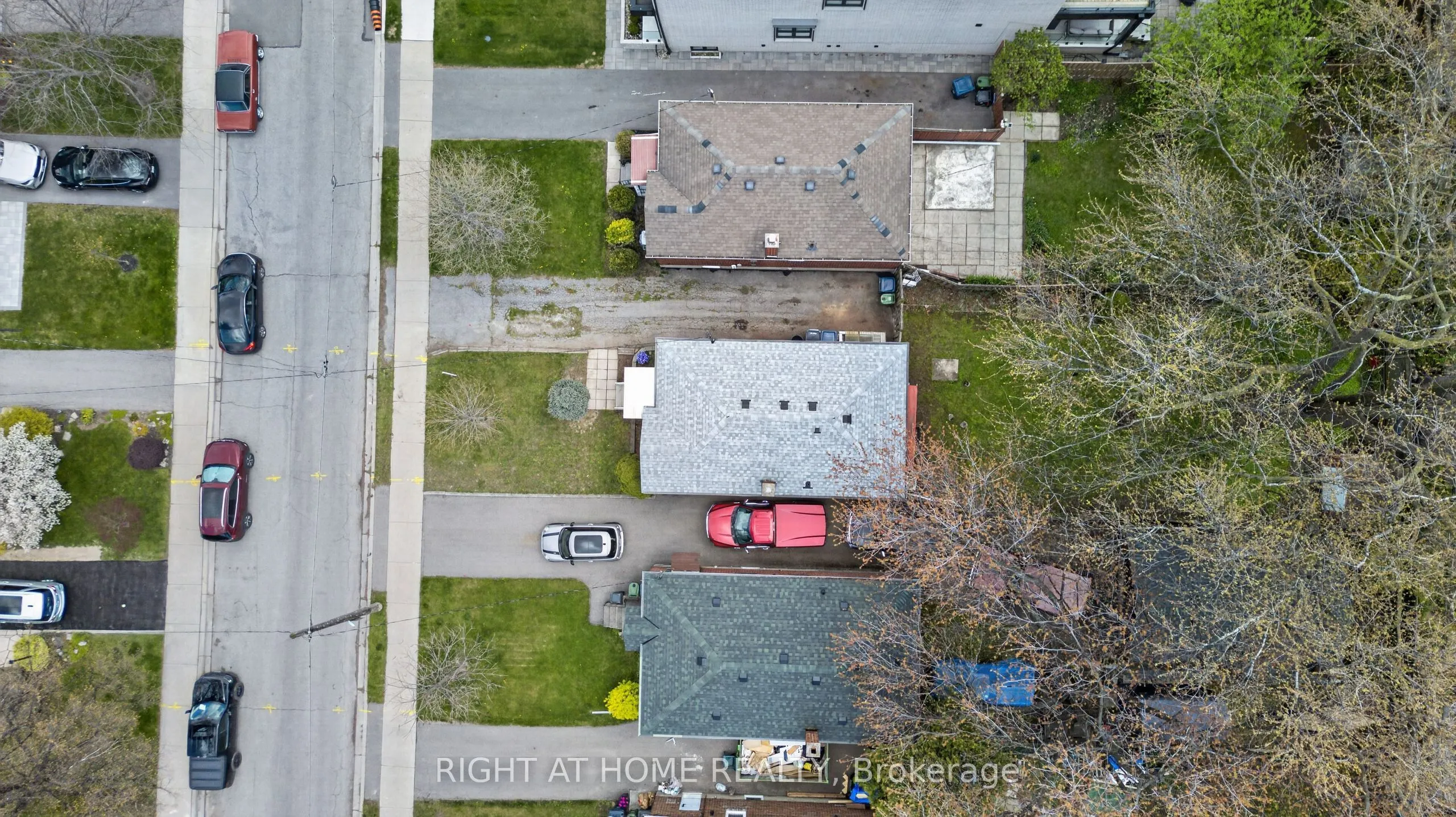 77 Elma Street