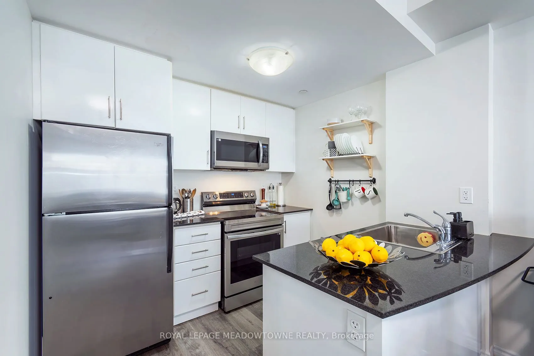 10 Carnation Avenue #19