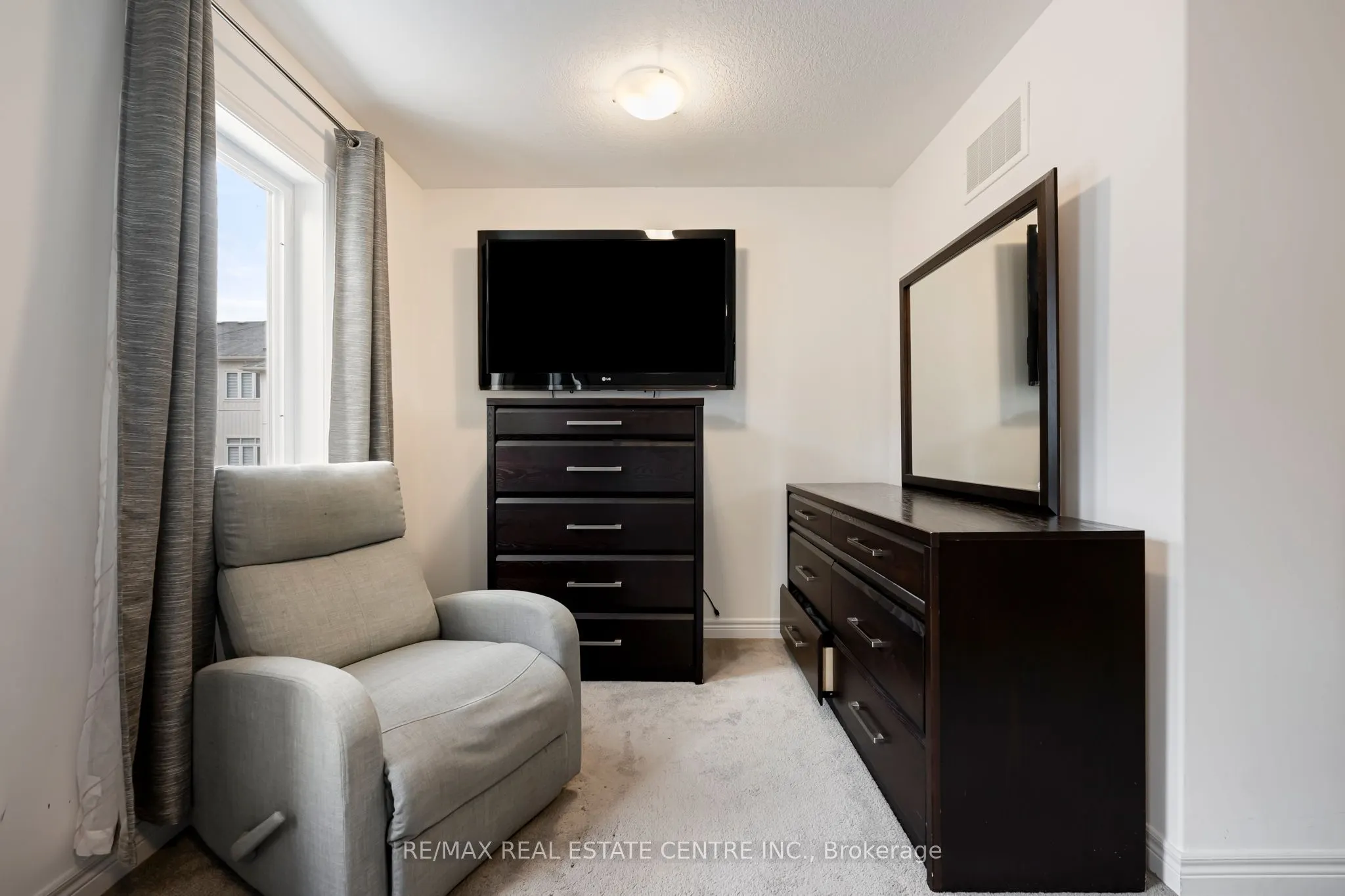 124 Parkinson Crescent #67