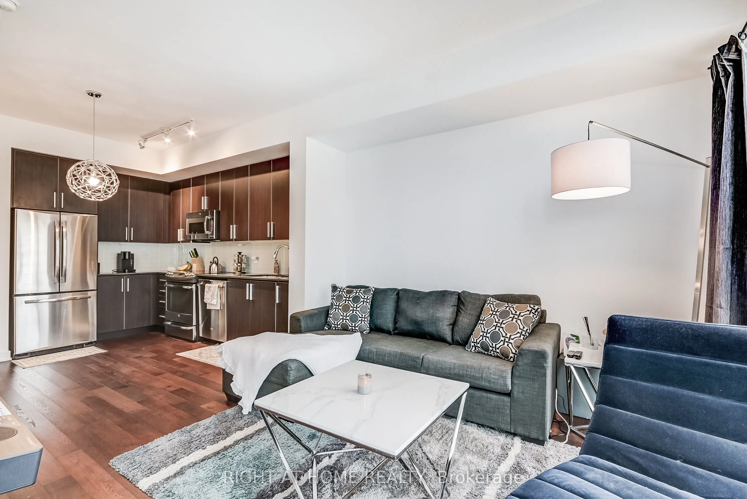 2212 Lake Shore Boulevard W #2710