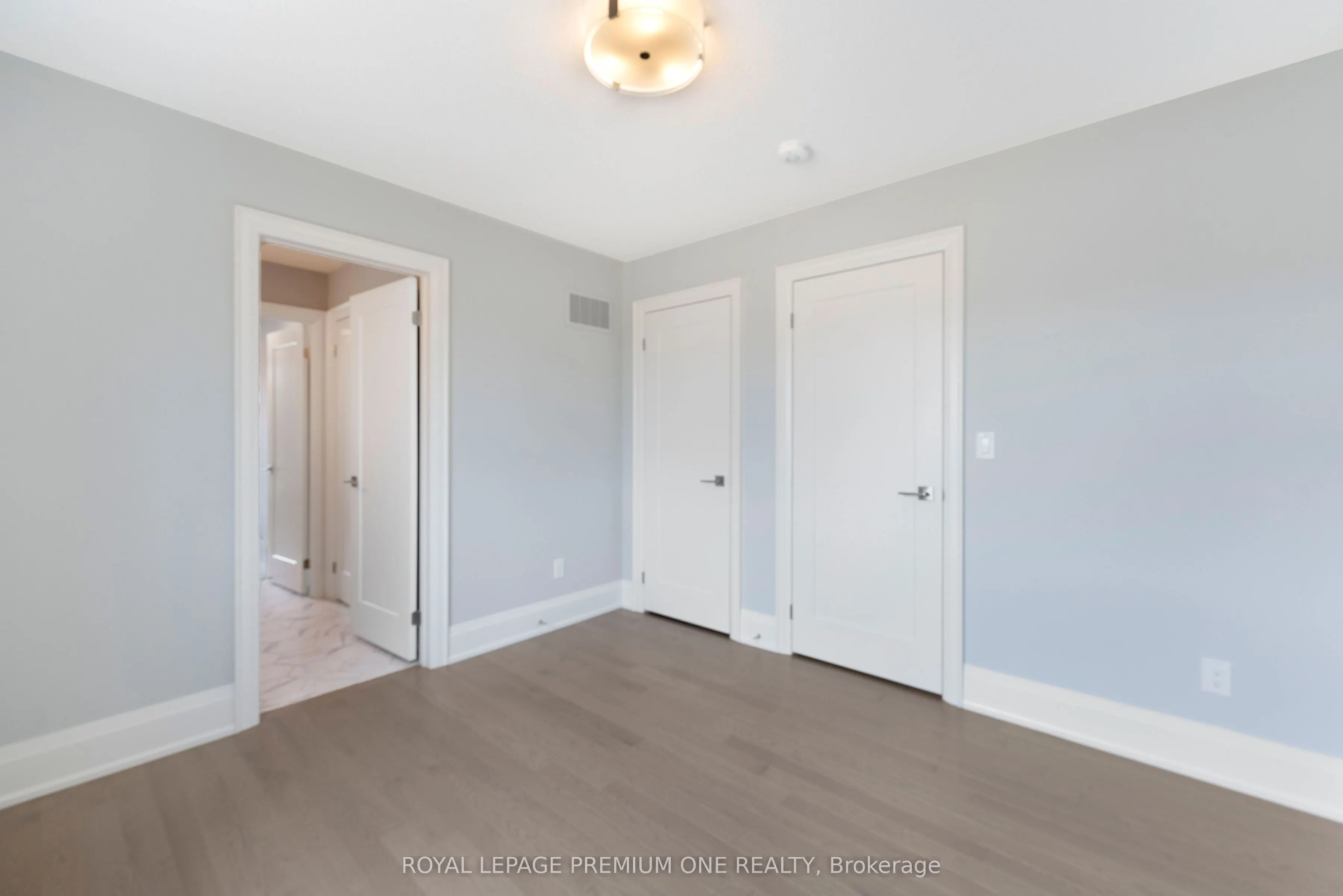 8 Jack Kenny Court
