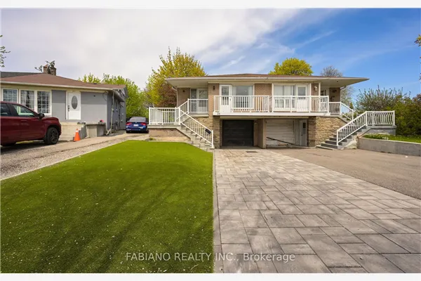 35 Murchison Crescent