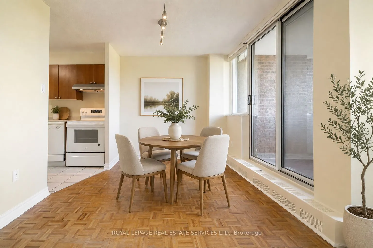 3501 Glen Erin Drive #311