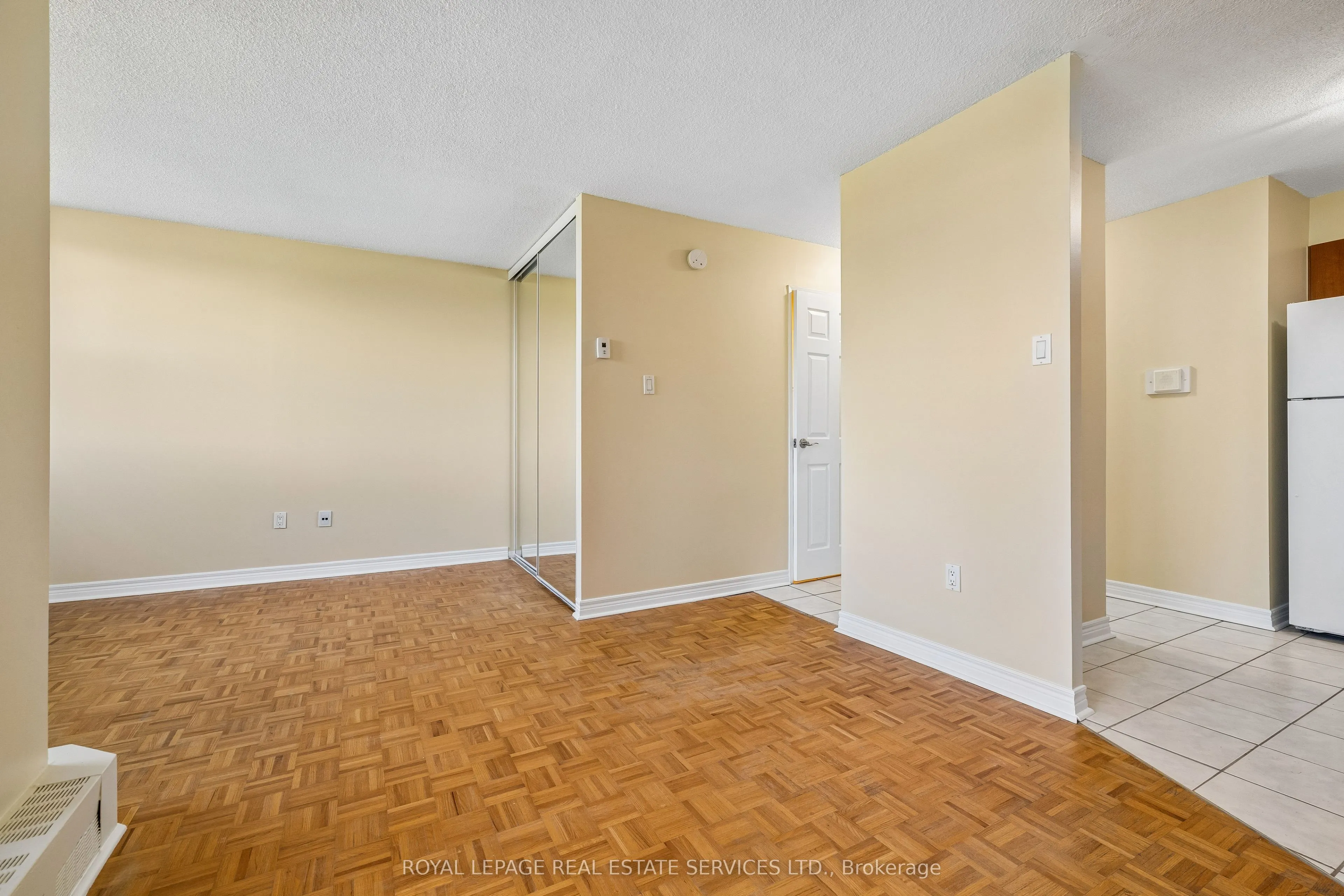 3501 Glen Erin Drive #311
