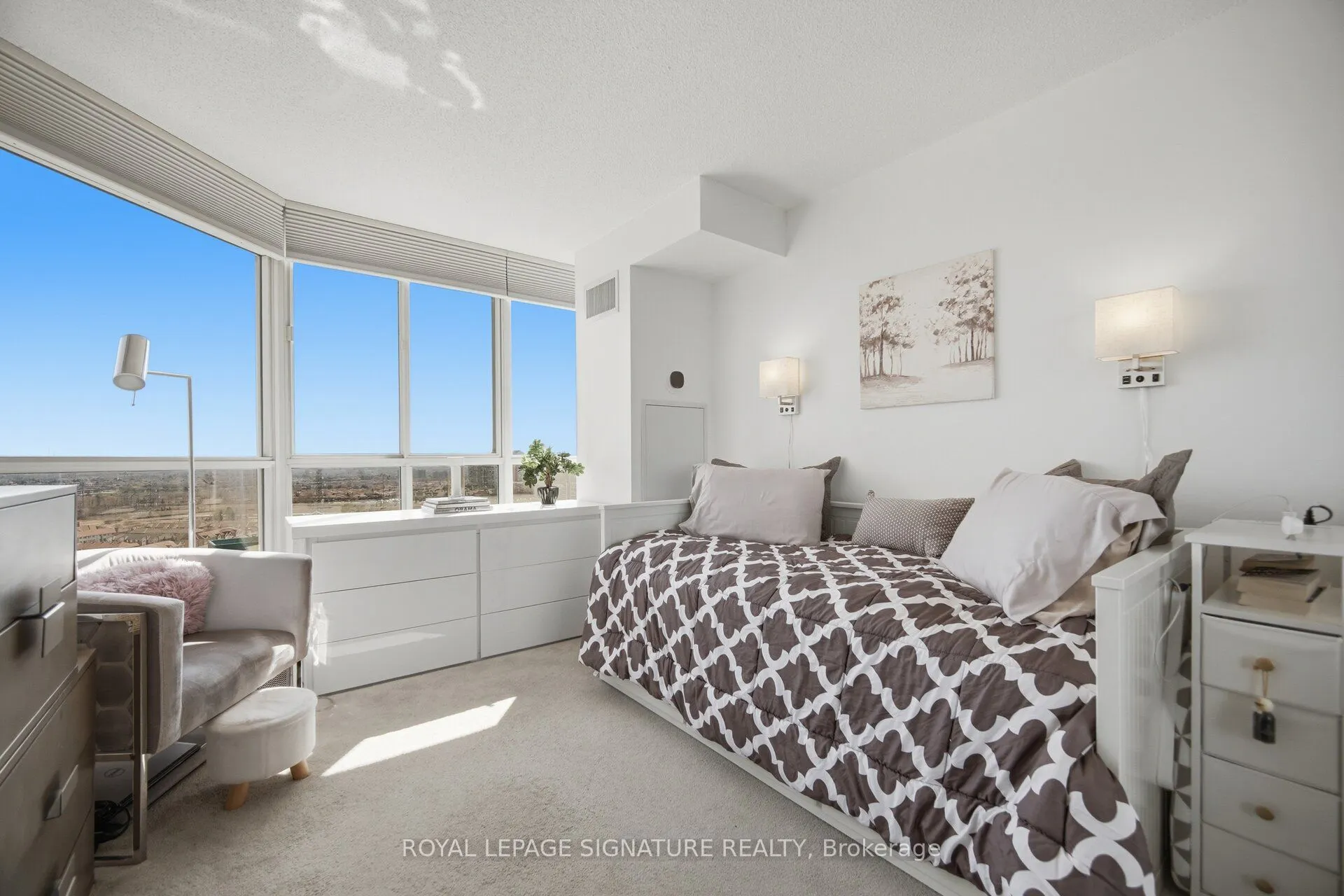 55 Kingsbridge Garden Circle #2310