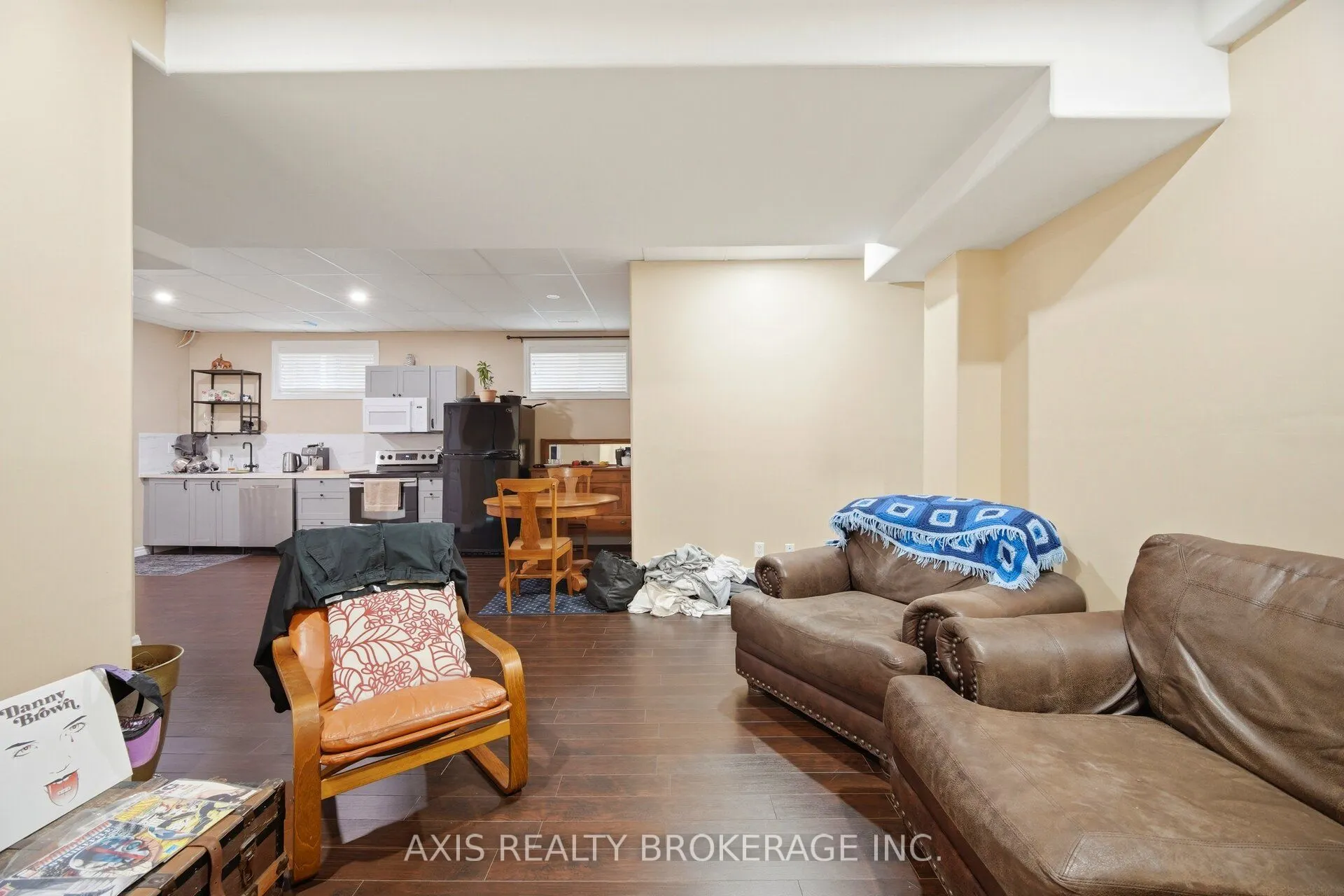 27 Terrastone Court
