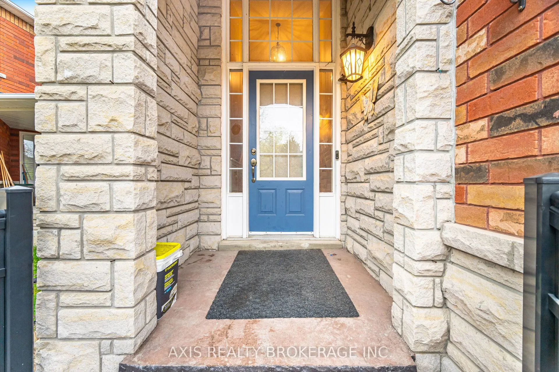 27 Terrastone Court